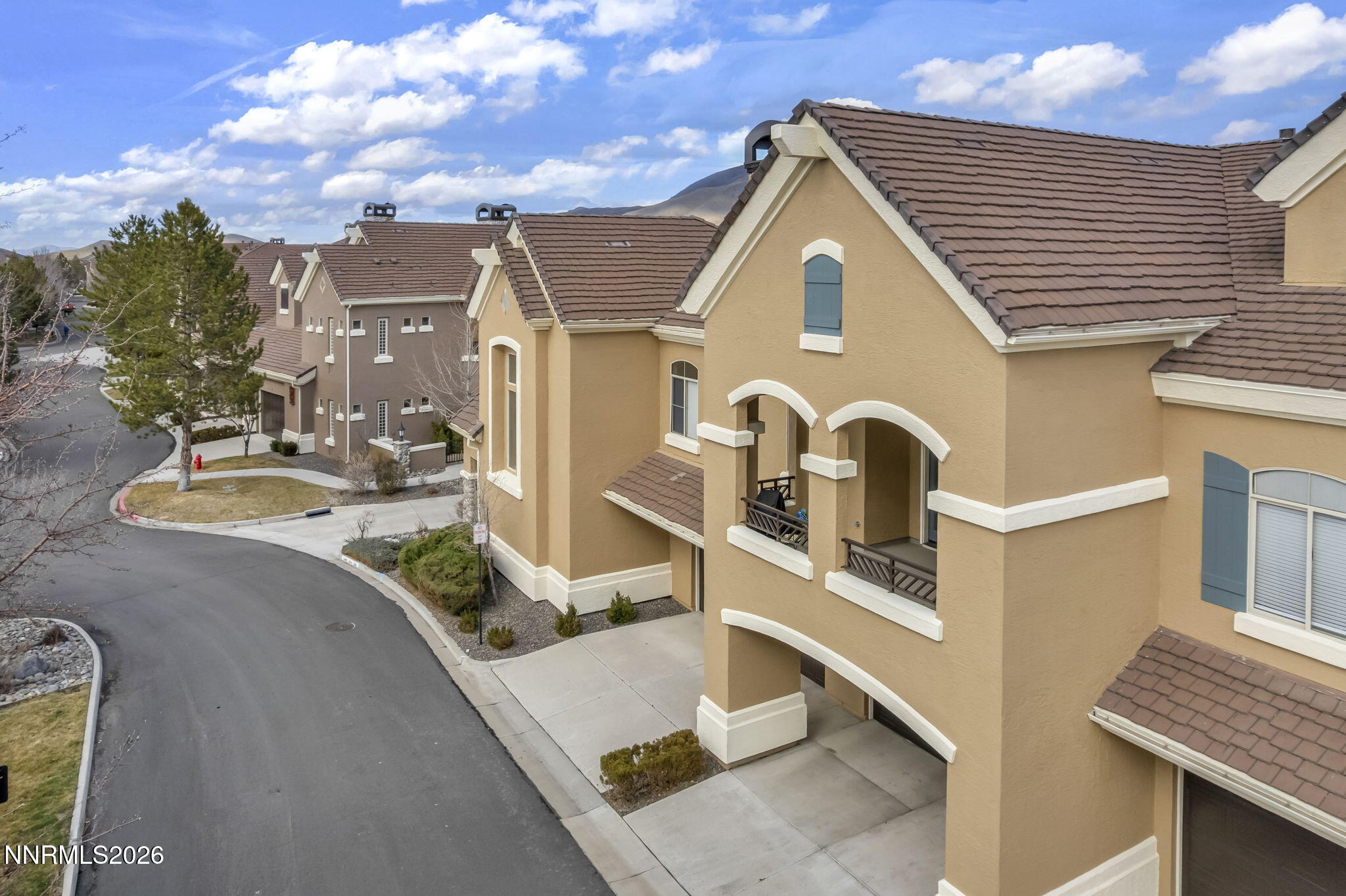 13-web-or-mls-9900-wilbur-may-pkwy-apt-2