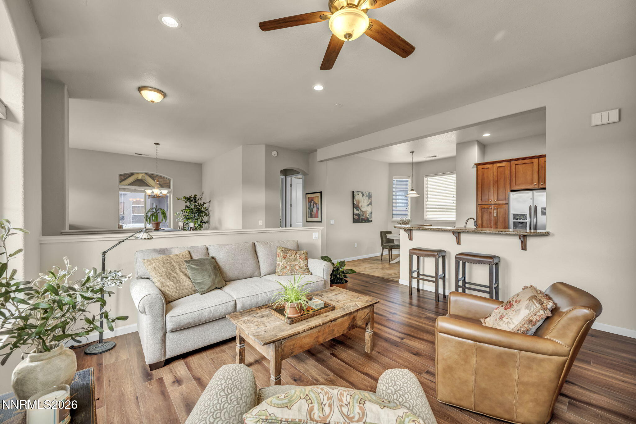 25-web-or-mls-9900-wilbur-may-pkwy-apt-2