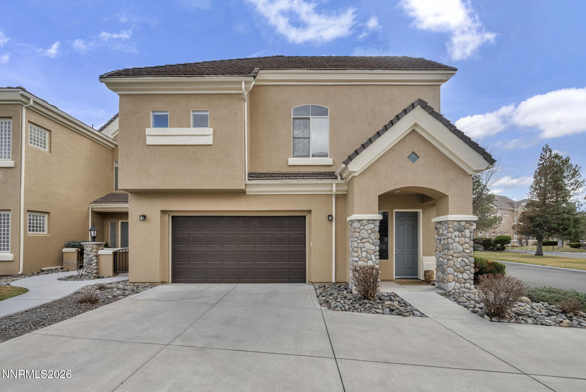 3-web-or-mls-9900-wilbur-may-pkwy-apt-24