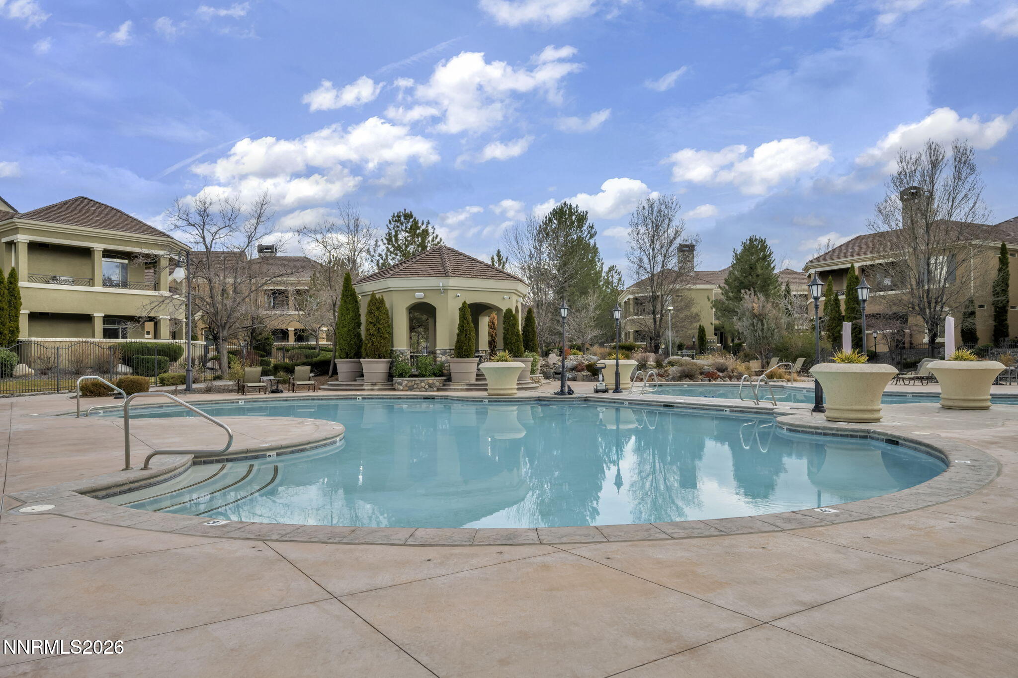 10-web-or-mls-9900-wilbur-may-pkwy-apt-2