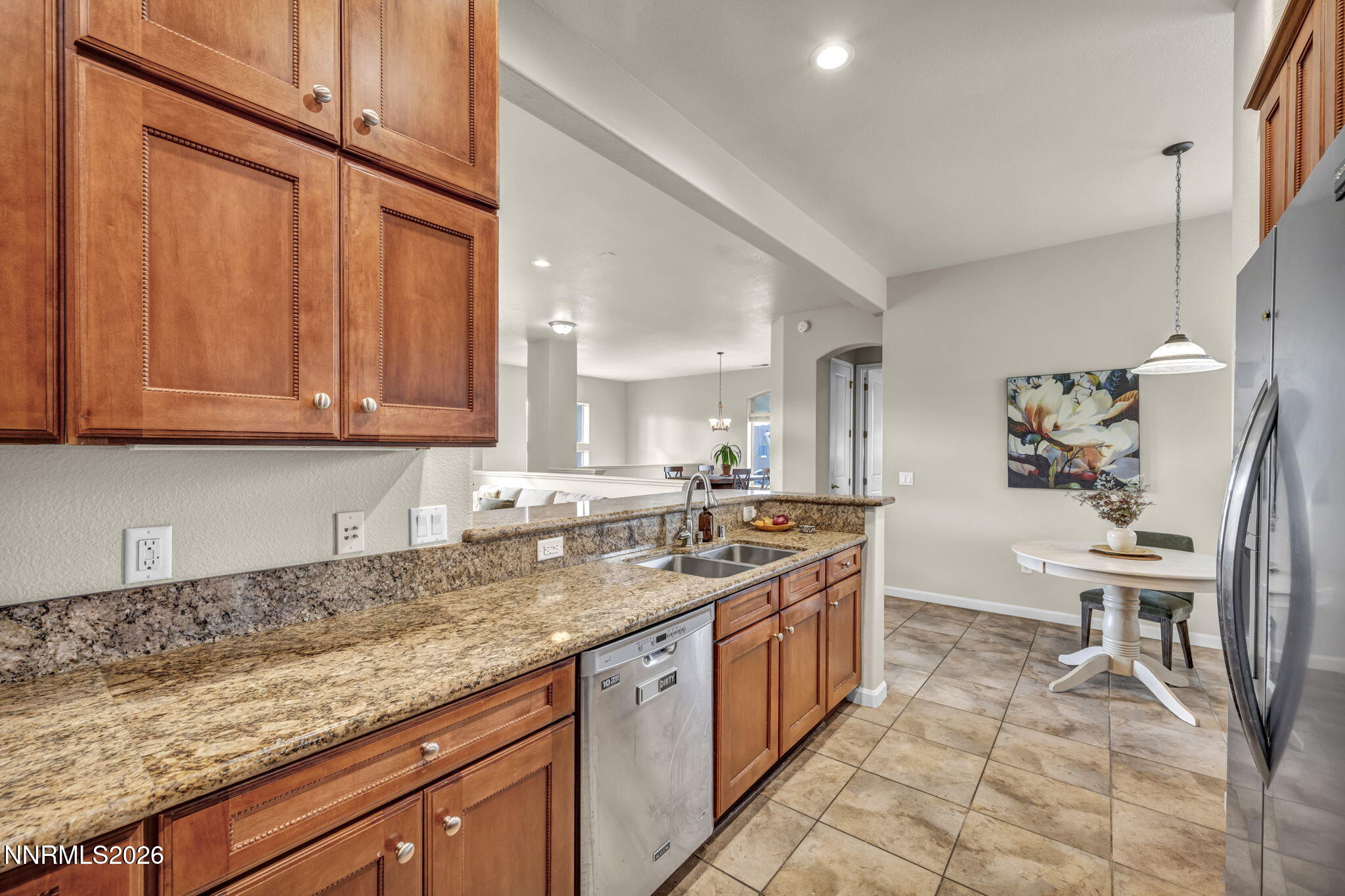 41-web-or-mls-9900-wilbur-may-pkwy-apt-2