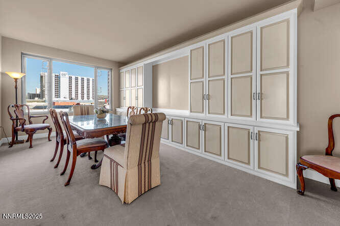 50 N Sierra St Unit STE 604-small-018-02