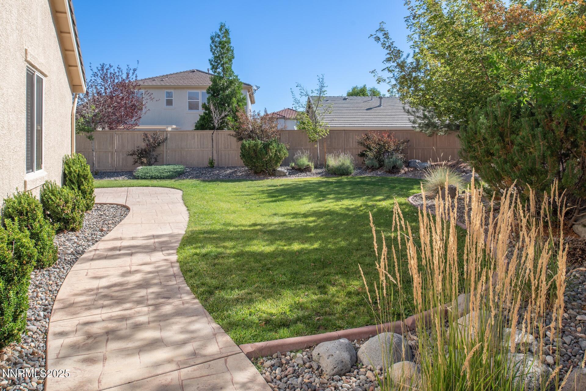 10630BirchPointCtHIGHRES38