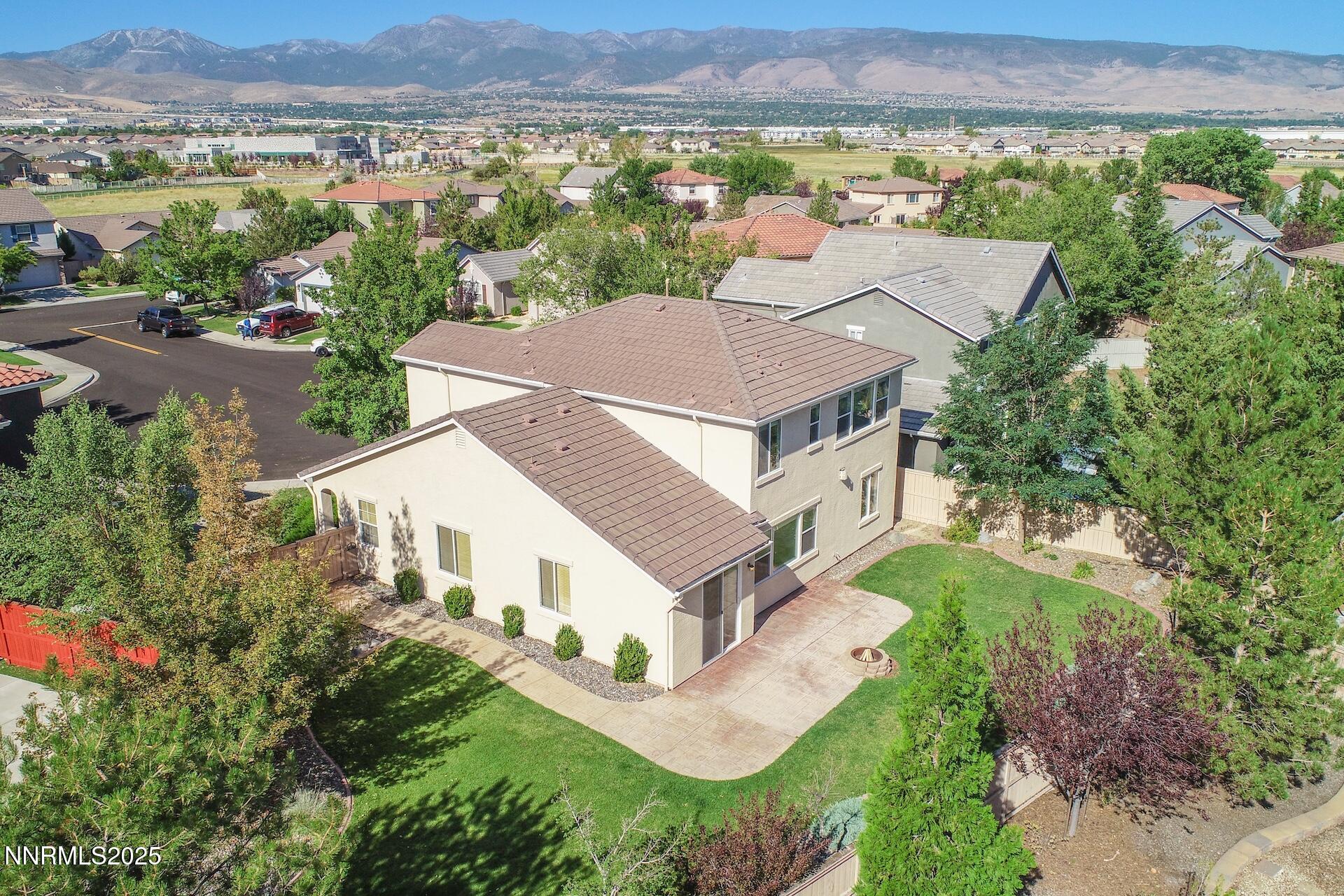 10630BirchPointCtHIGHRES39