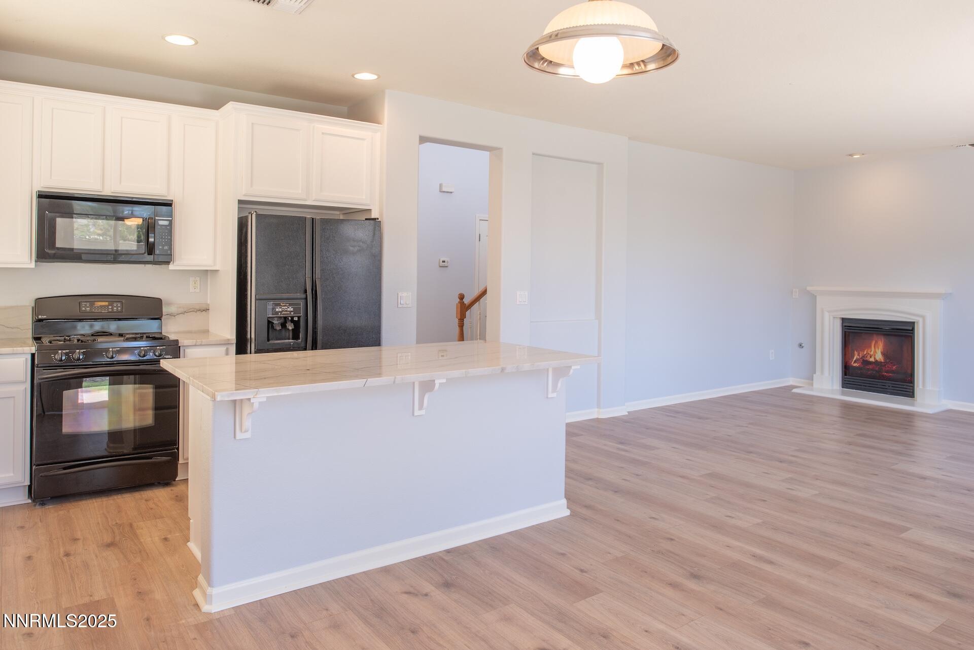 10630BirchPointCtHIGHRES16