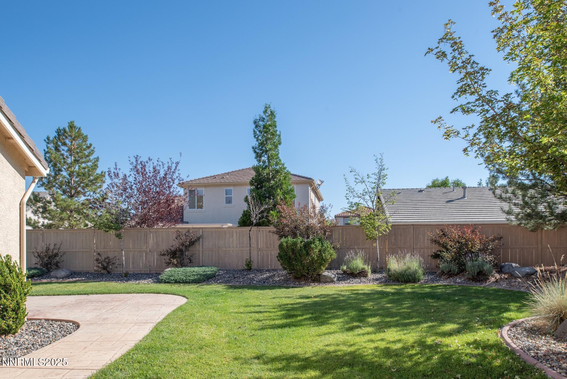 10630BirchPointCtHIGHRES37