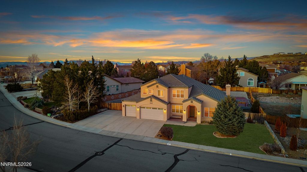 Photo of 5436 Vista Terrace Lane, Sparks, NV 89436 (MLS # 260001307)