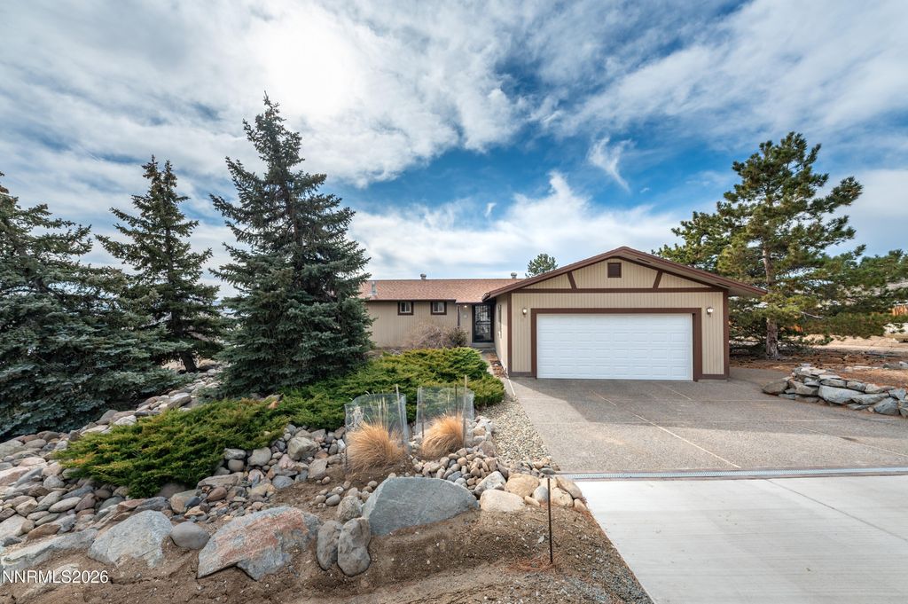 Photo of 11960 Fir Drive, Reno, NV 89506 (MLS # 260001513)