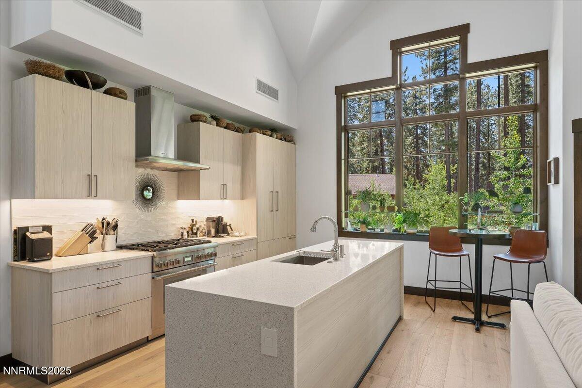 08-33 Beach Club Drive Unit 506 Statelin