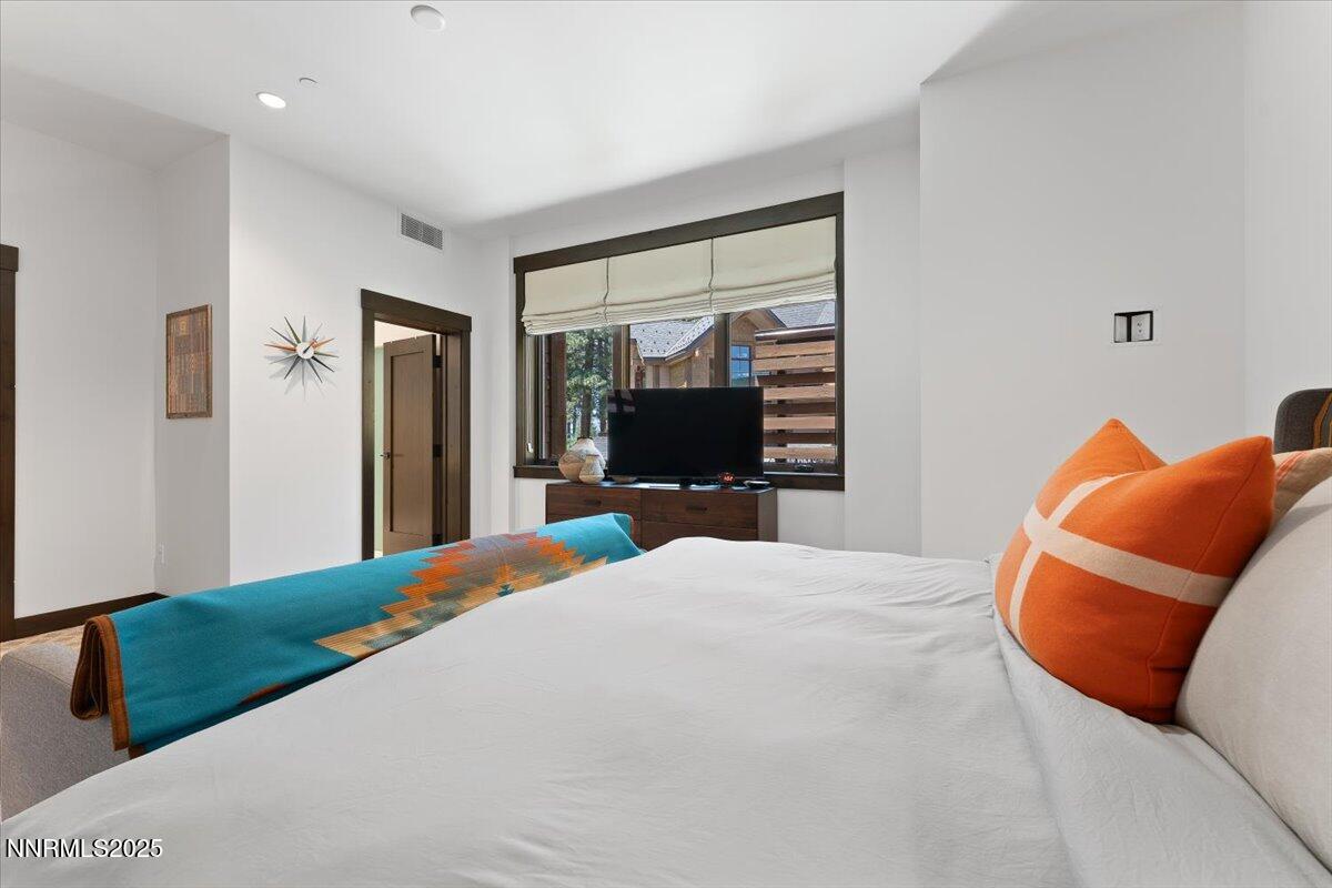 26-33 Beach Club Drive Unit 506 Statelin