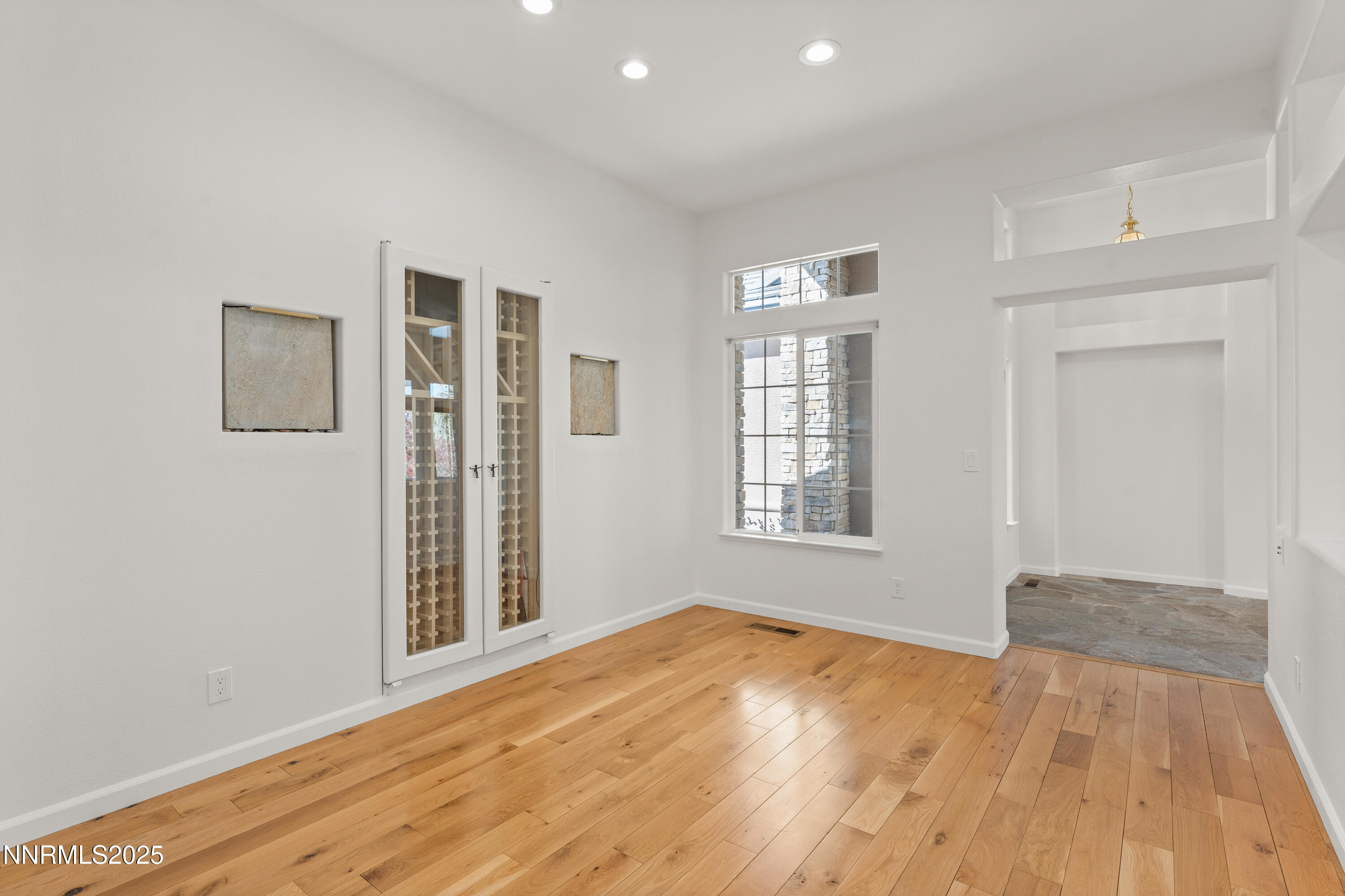 16-4991 W Albuquerque Road Reno NV 89511