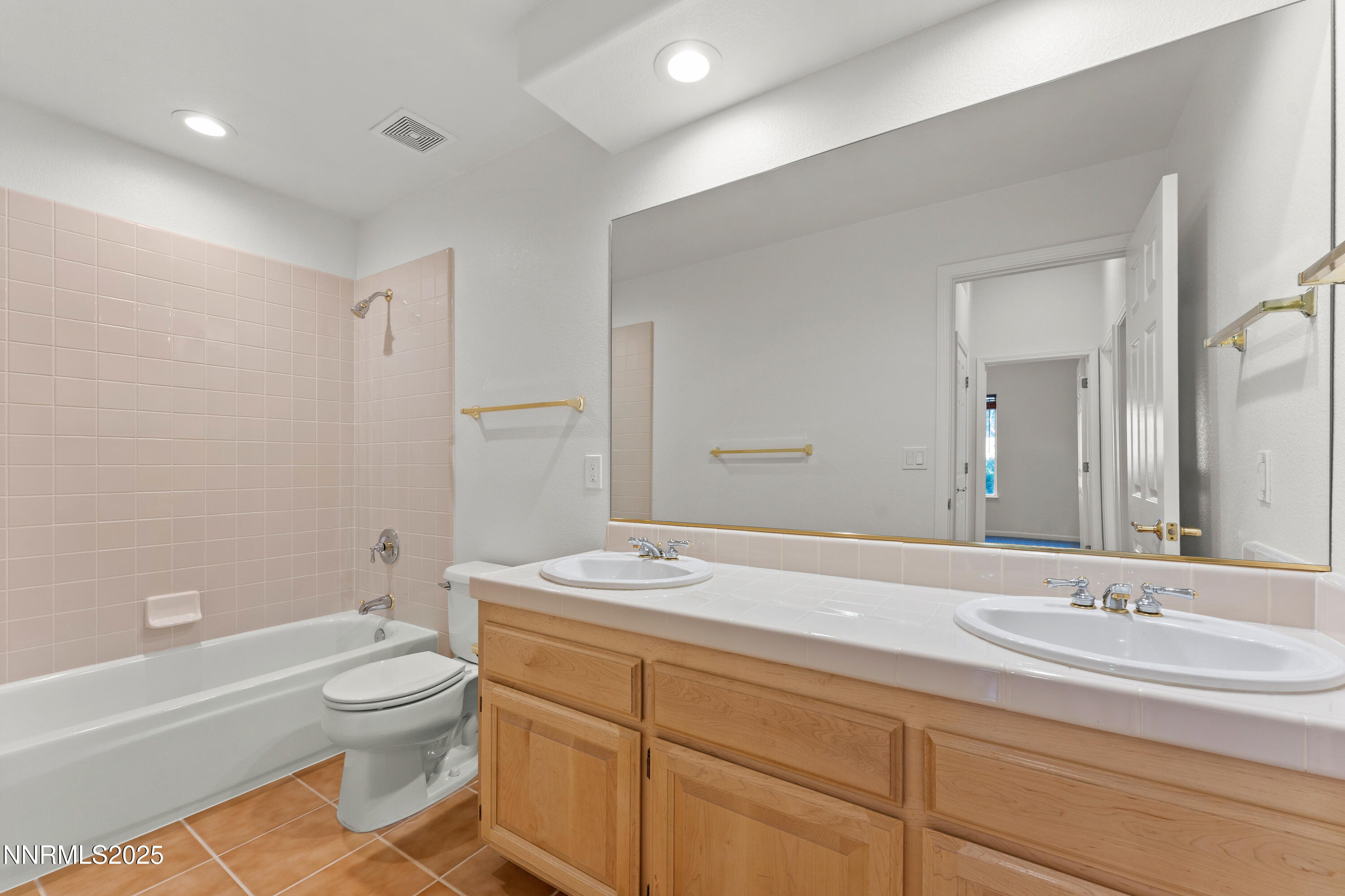 32-4991 W Albuquerque Road Reno NV 89511