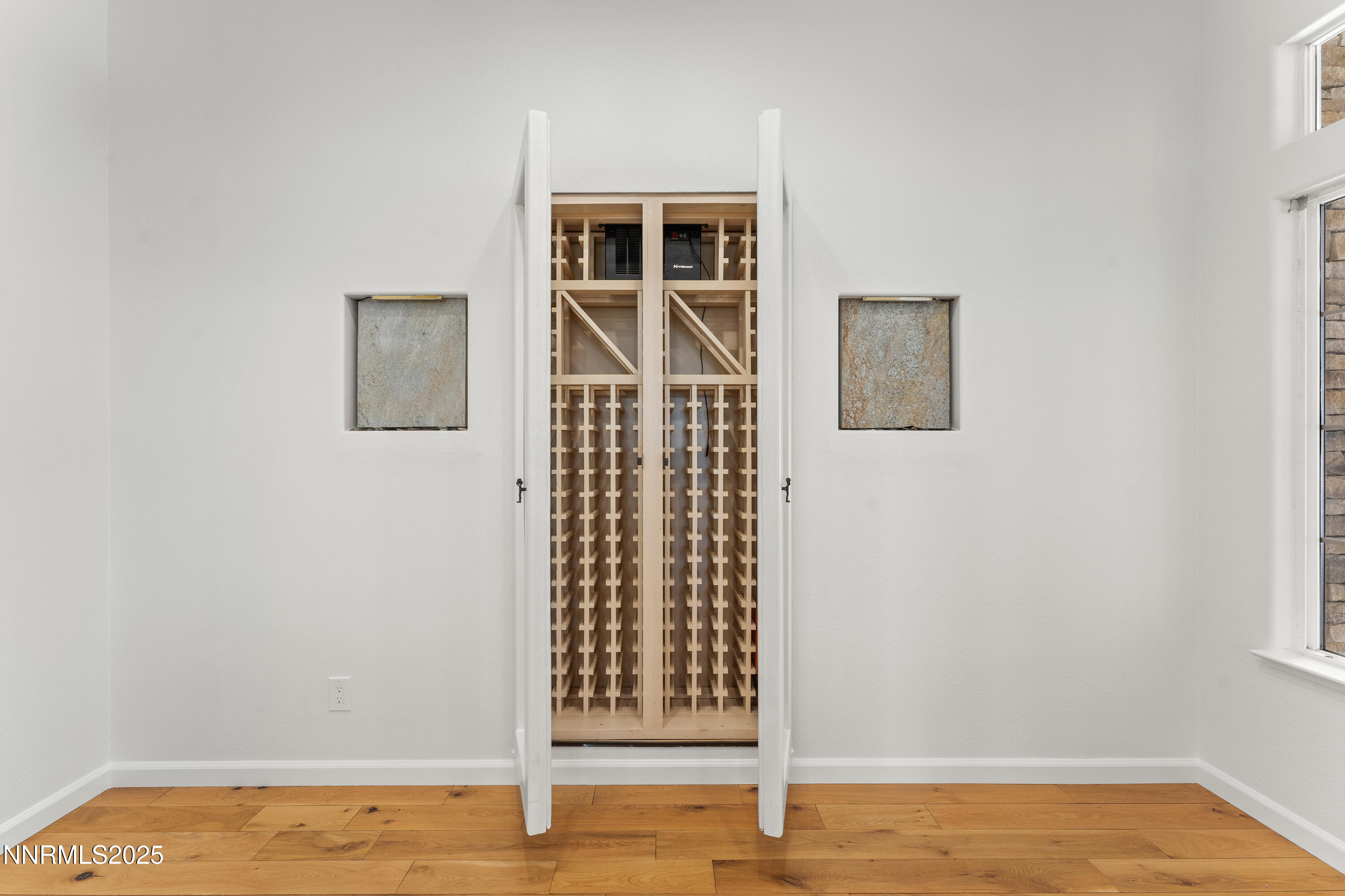 18-4991 W Albuquerque Road Reno NV 89511