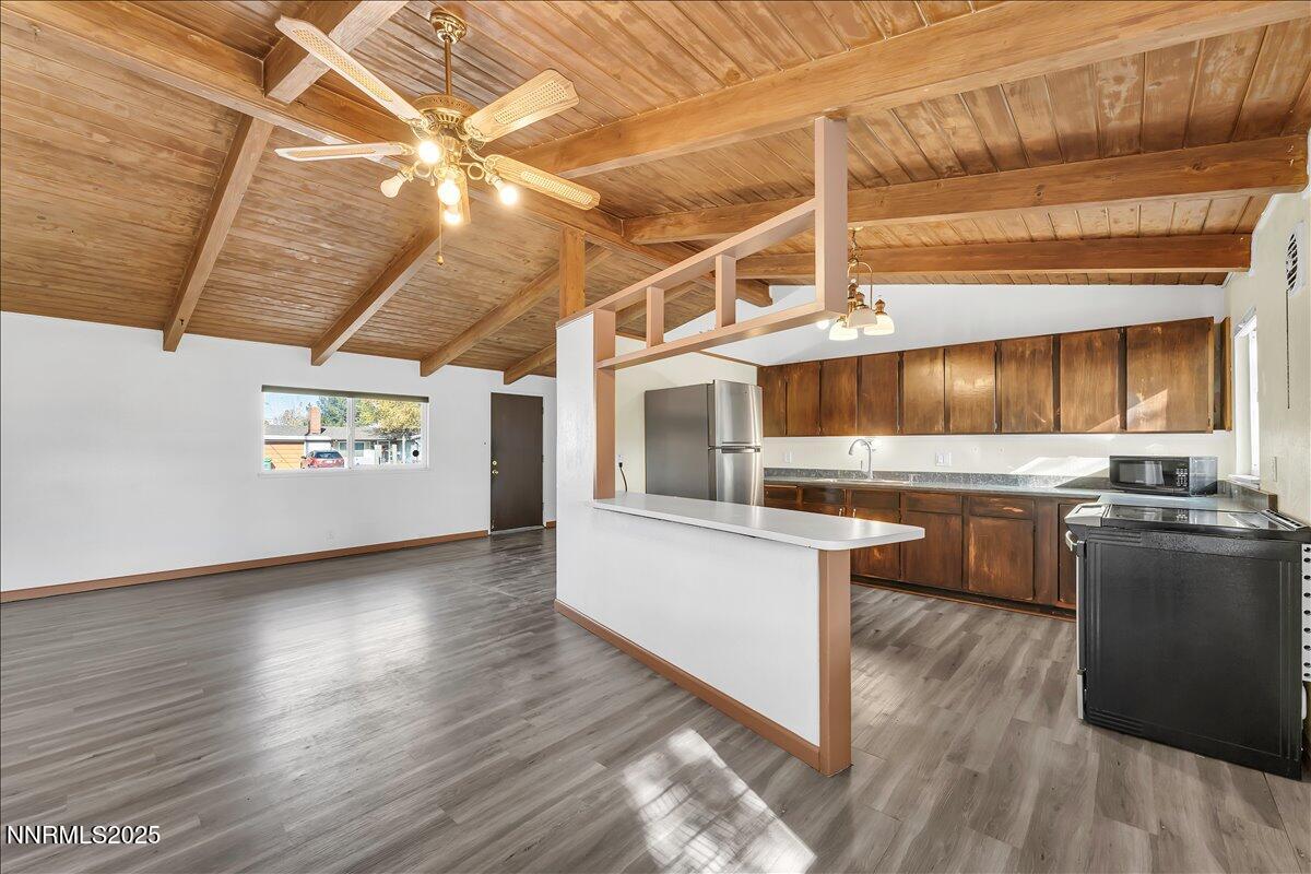 12-1003 Sbragia Way Sparks NV 89431 (12