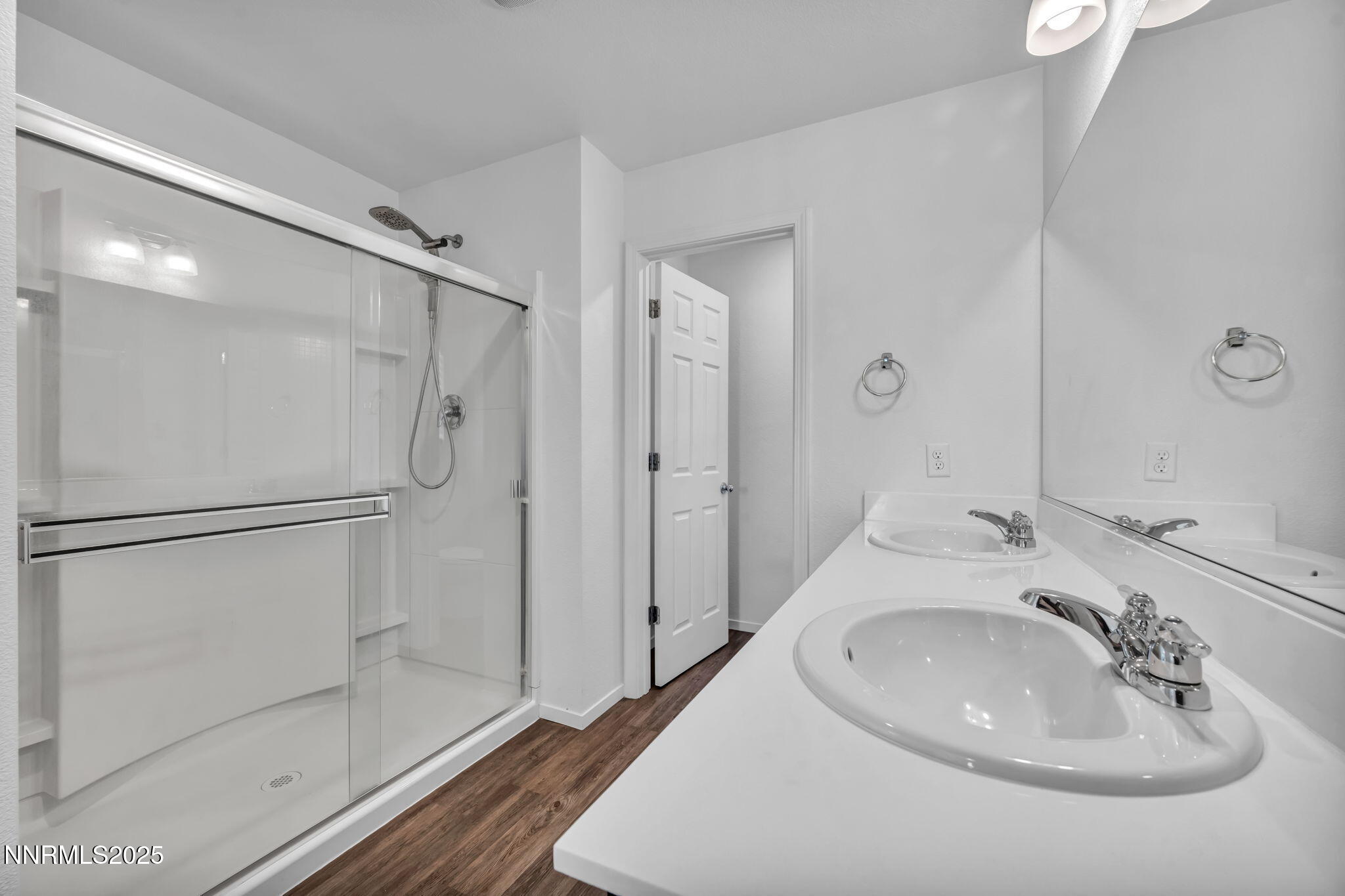 41-web-or-mls-9731-pelican-pointe-dr