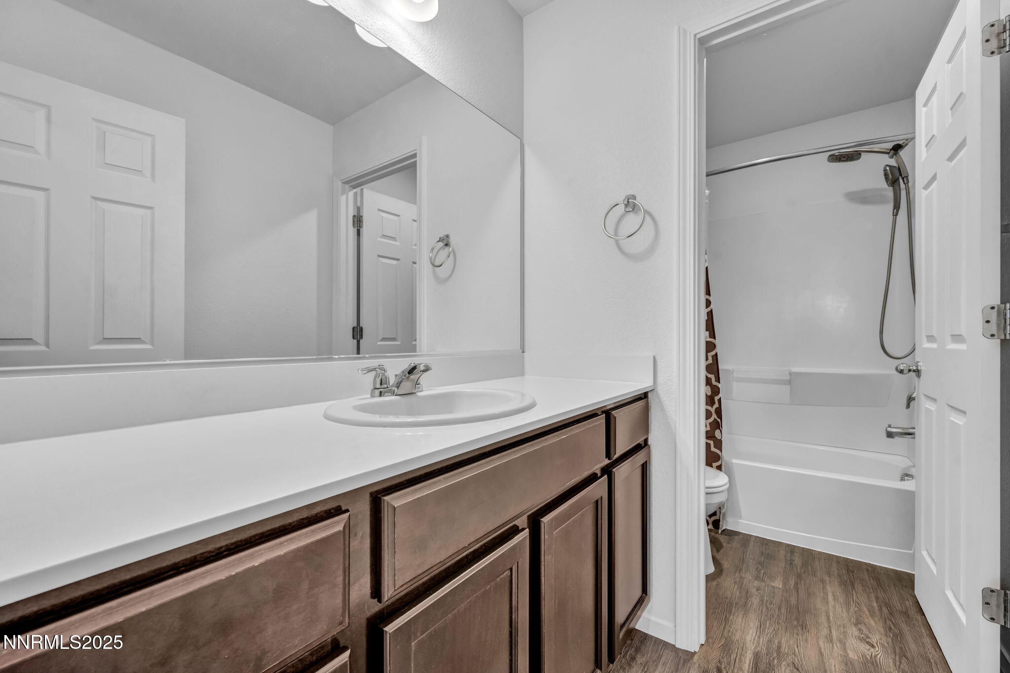 34-web-or-mls-9731-pelican-pointe-dr