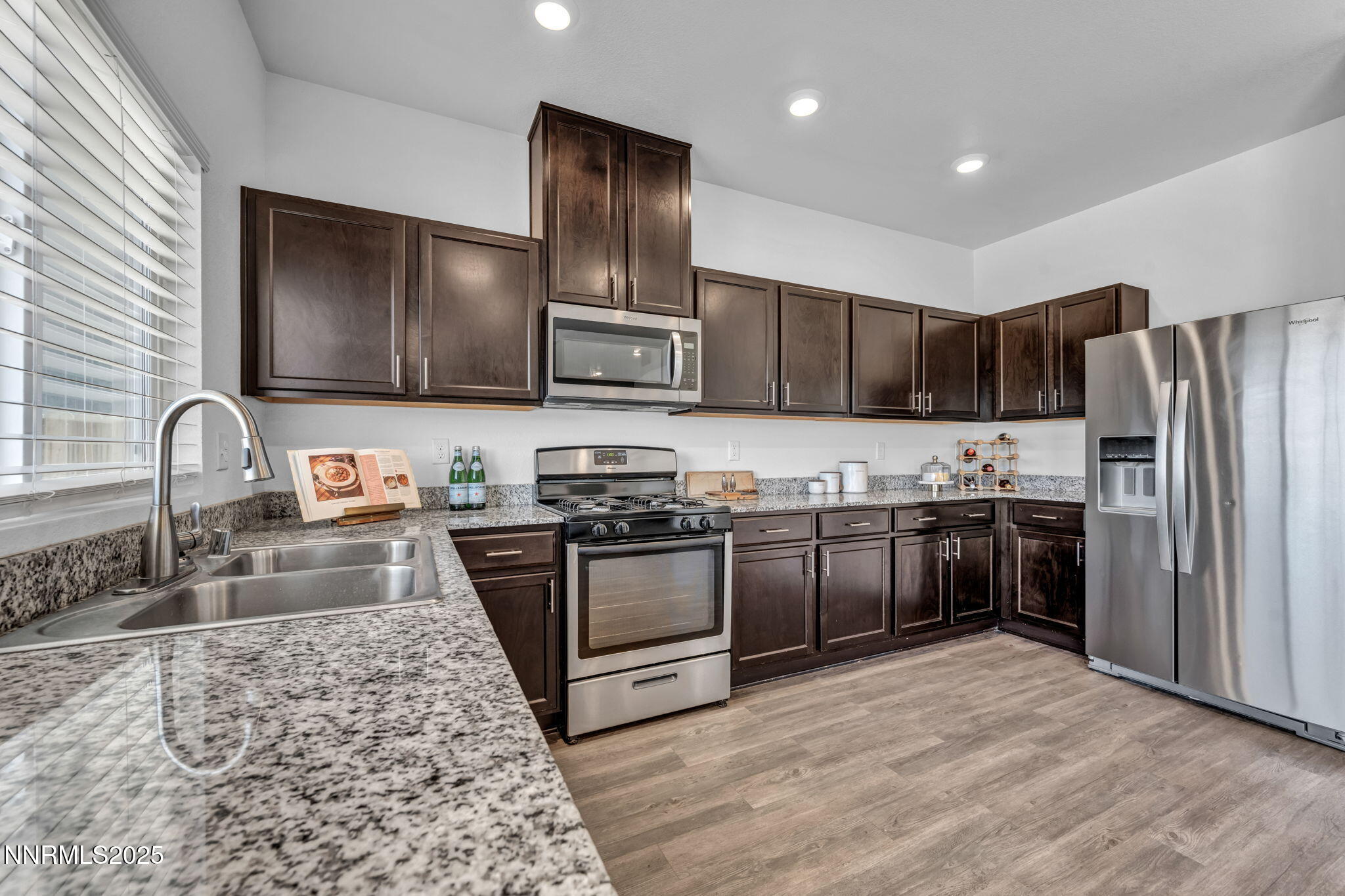 56-web-or-mls-9731-pelican-pointe-dr