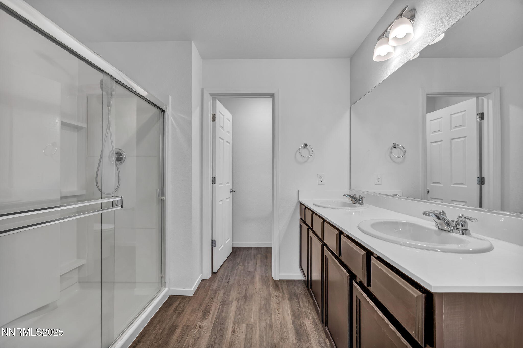 40-web-or-mls-9731-pelican-pointe-dr