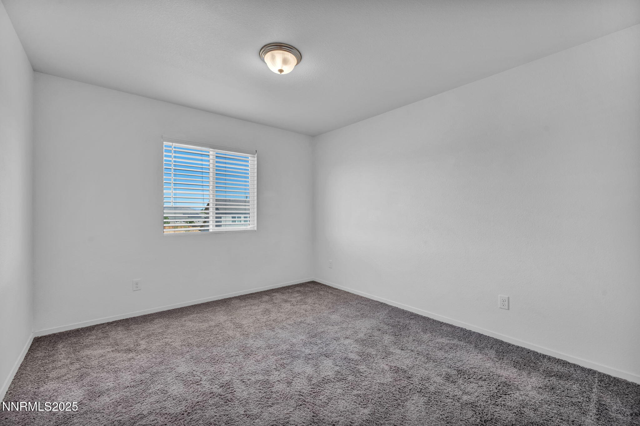 48-web-or-mls-9731-pelican-pointe-dr