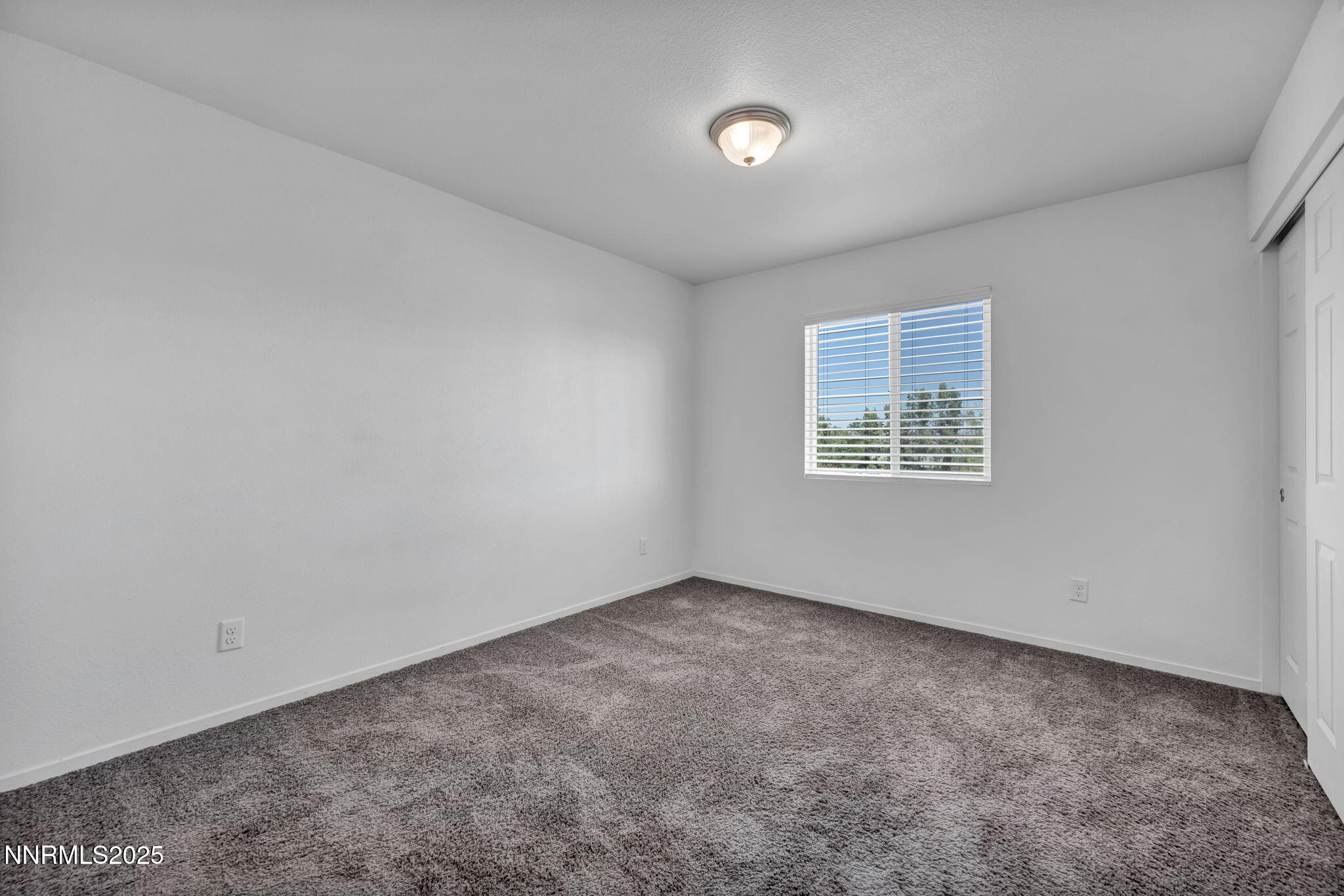 45-web-or-mls-9731-pelican-pointe-dr