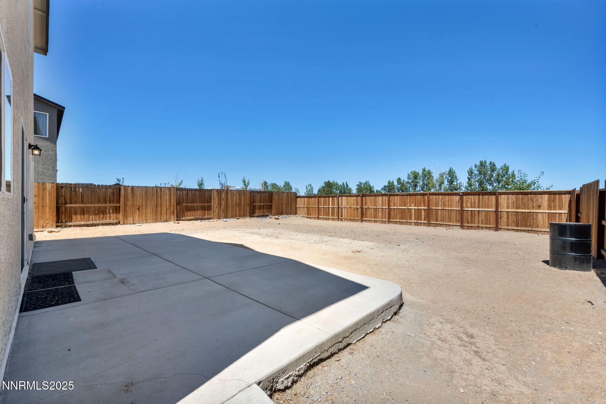 6-web-or-mls-9731-pelican-pointe-dr