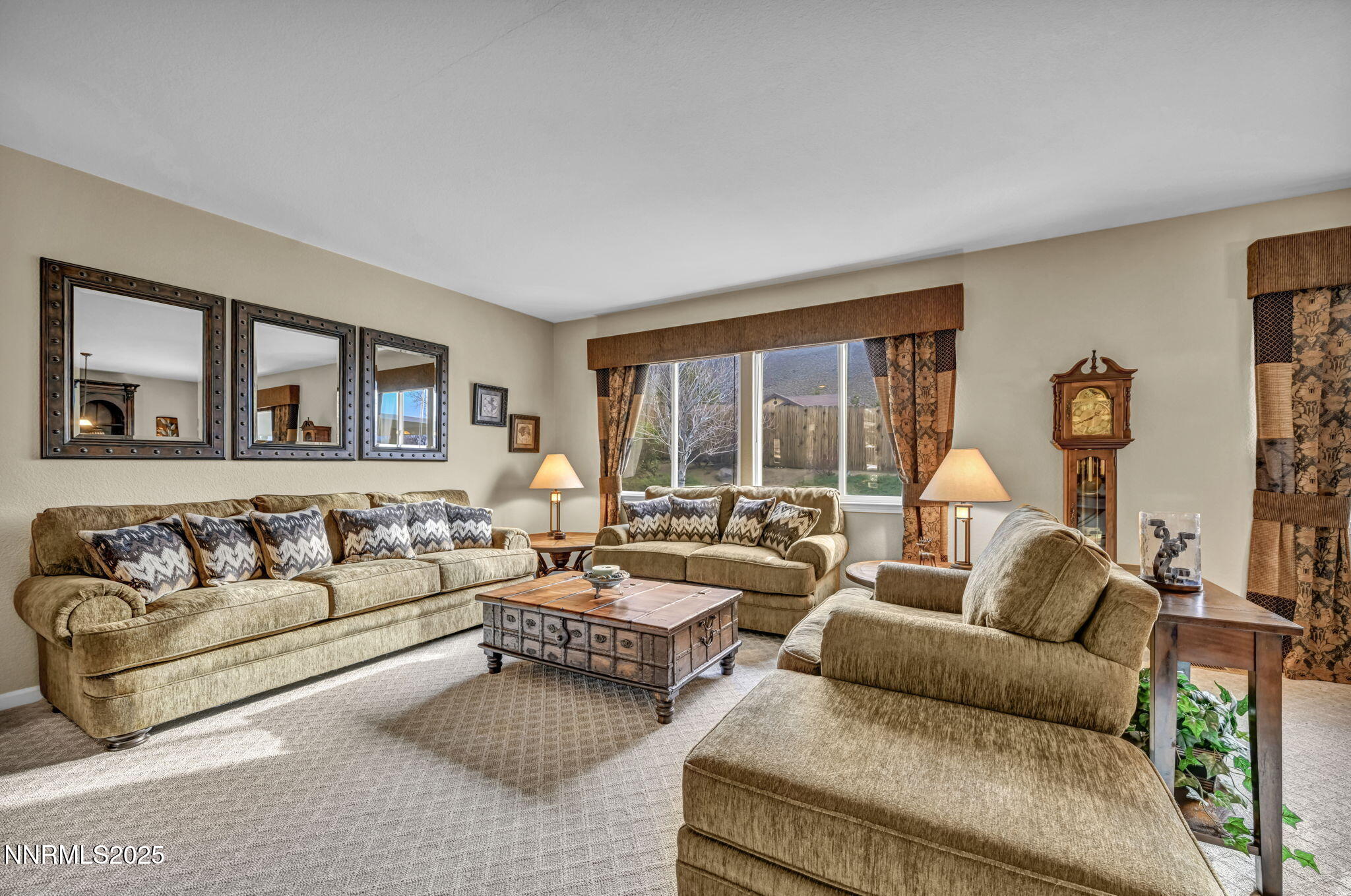 38-web-or-mls-6142-mia-vista-dr