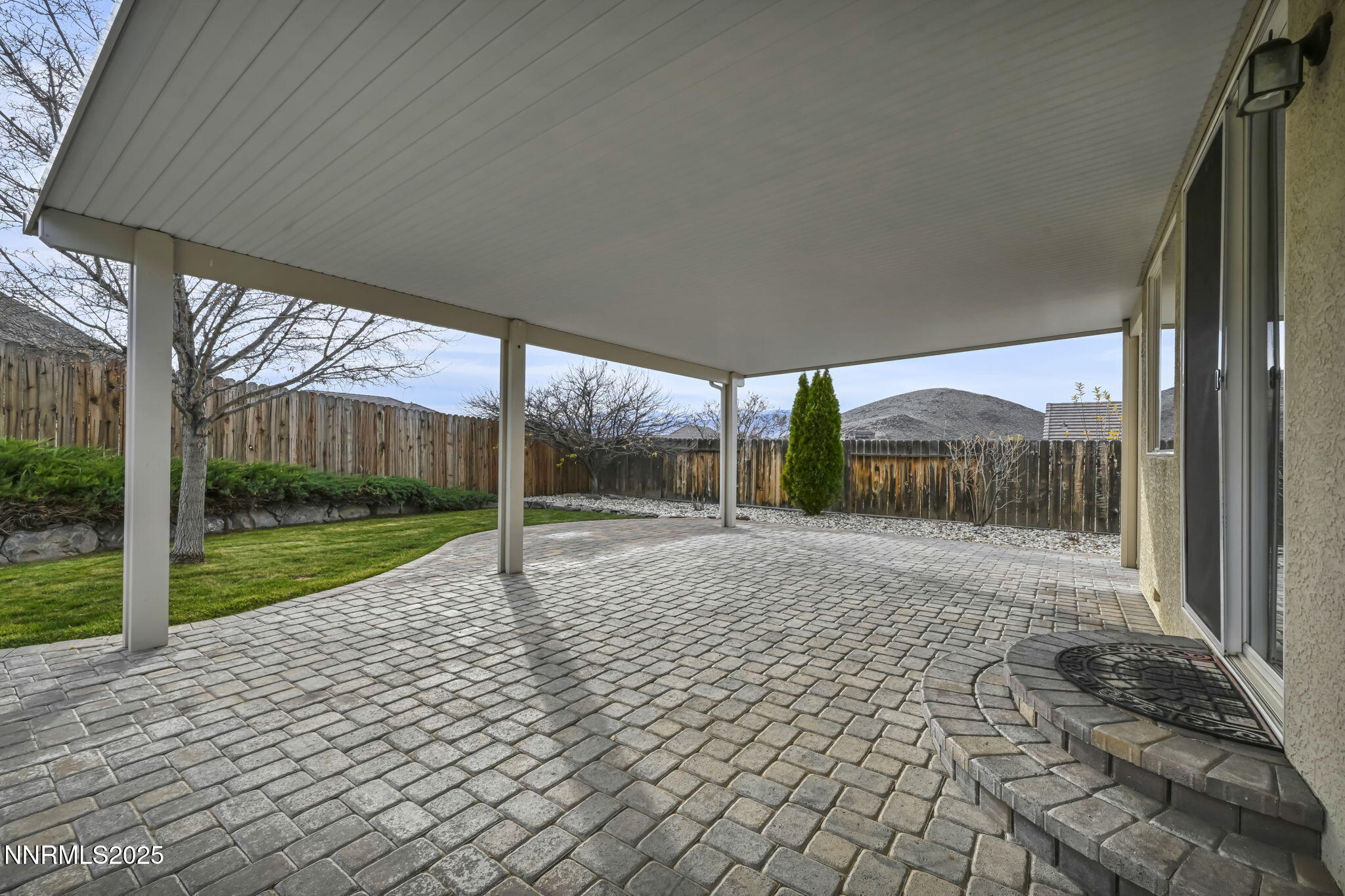 15-web-or-mls-6142-mia-vista-dr