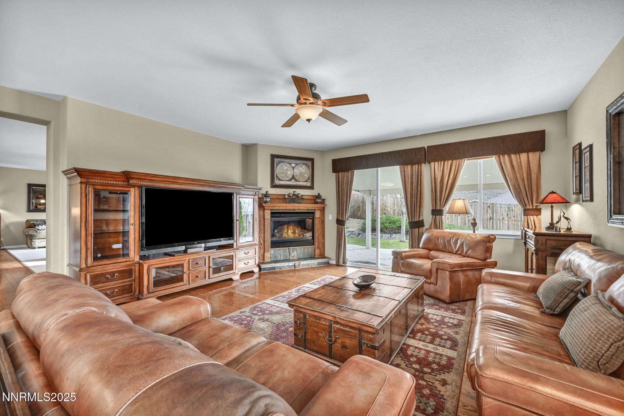 30-web-or-mls-6142-mia-vista-dr