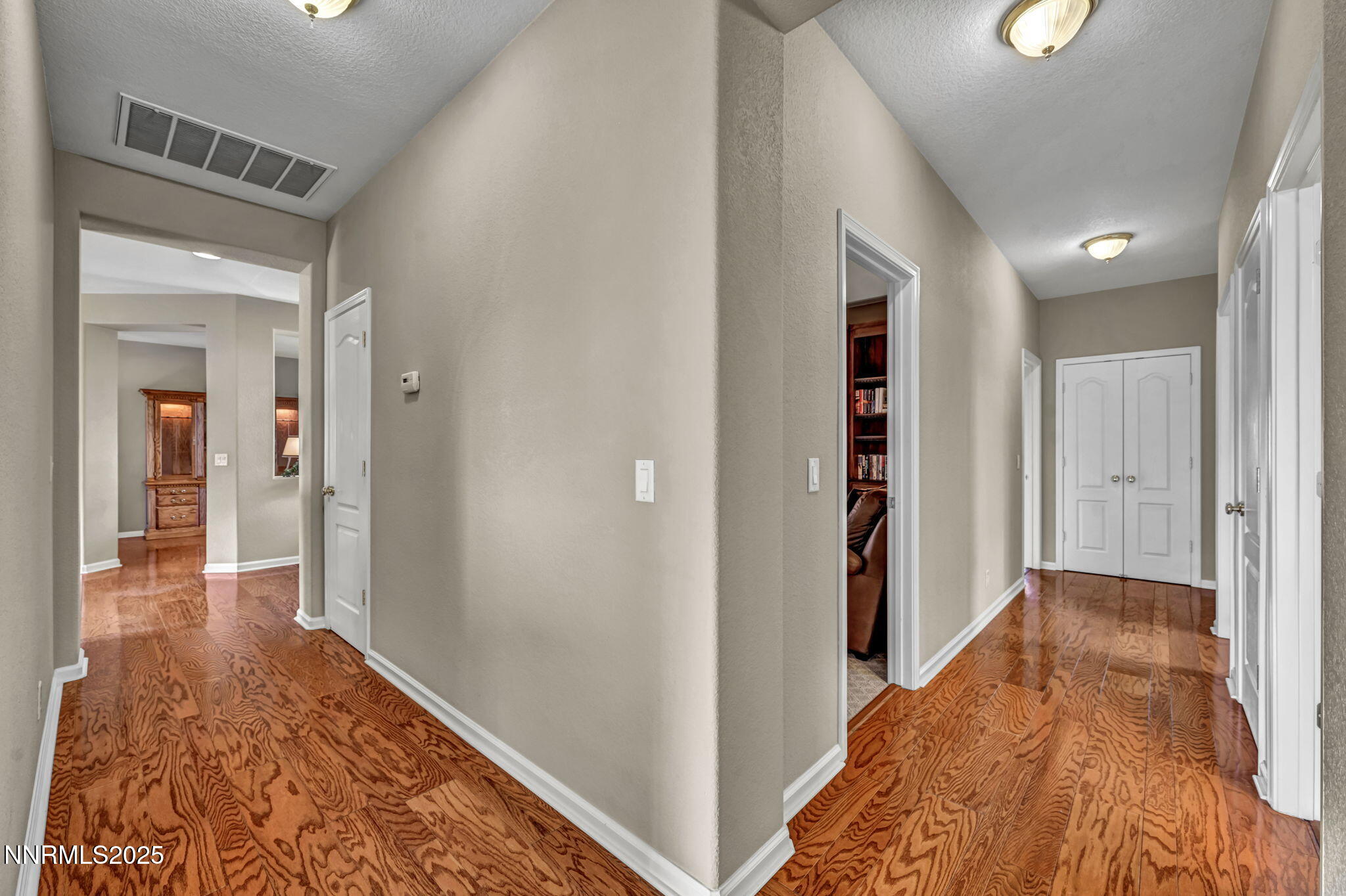 61-web-or-mls-6142-mia-vista-dr