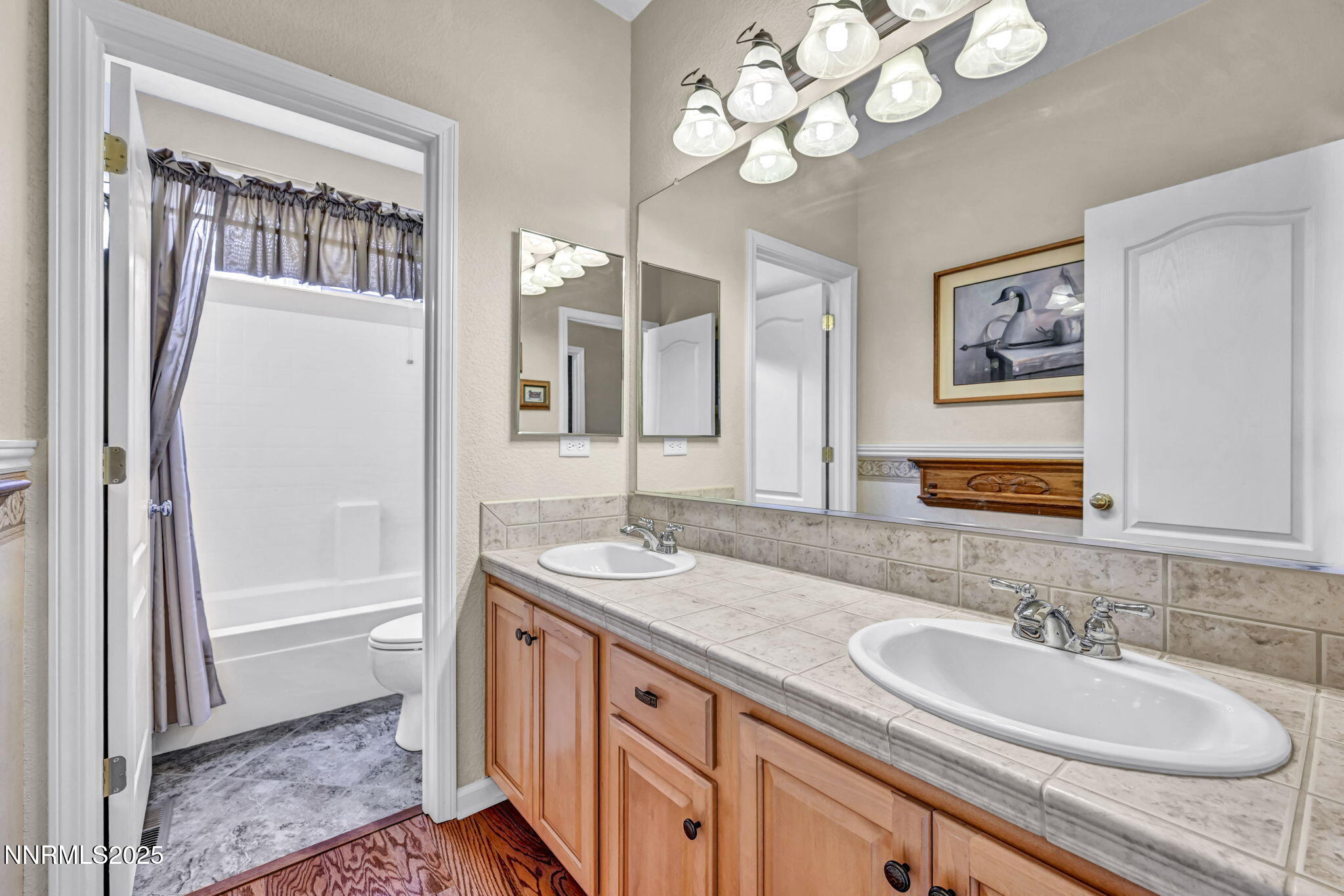 63-web-or-mls-6142-mia-vista-dr