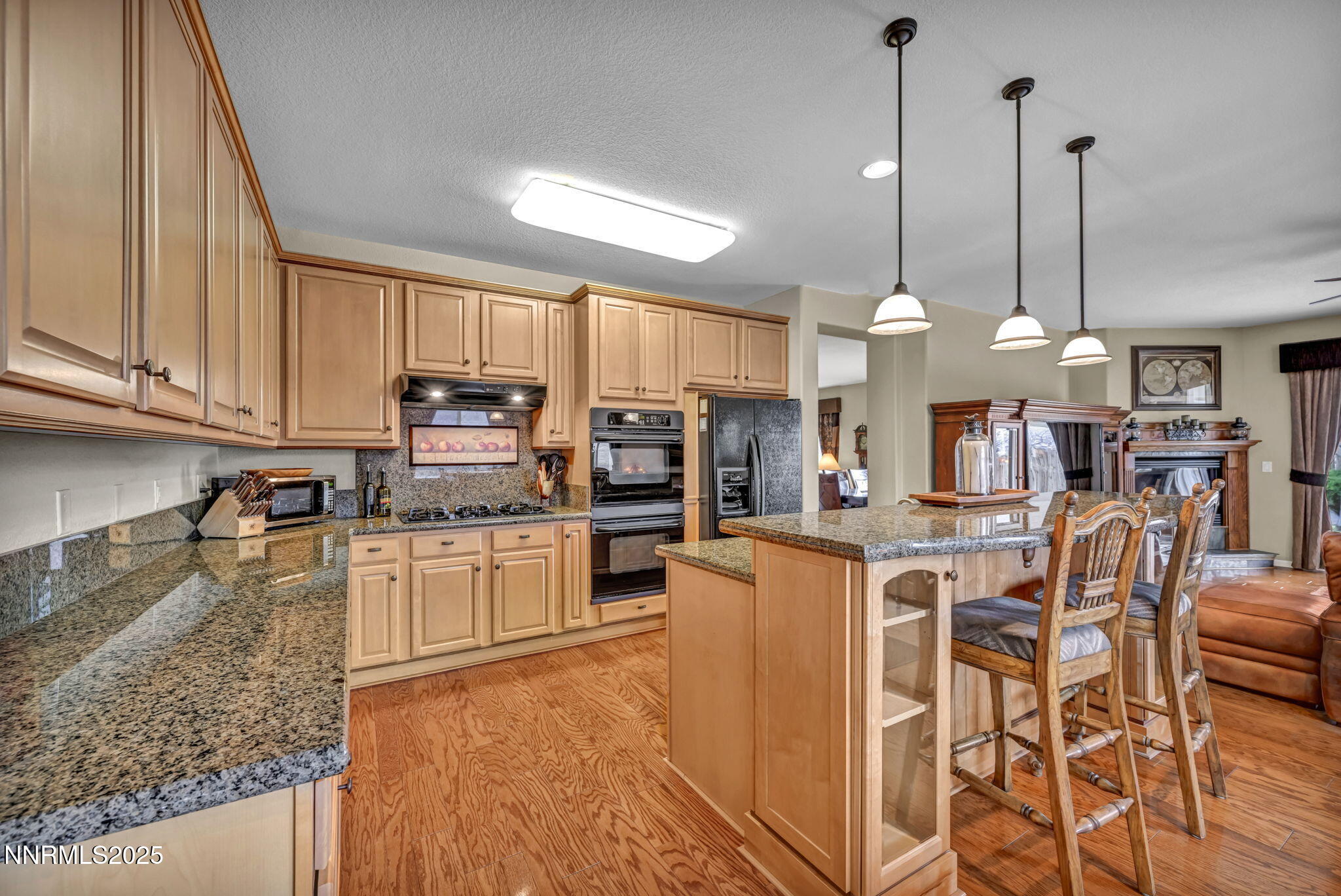 52-web-or-mls-6142-mia-vista-dr