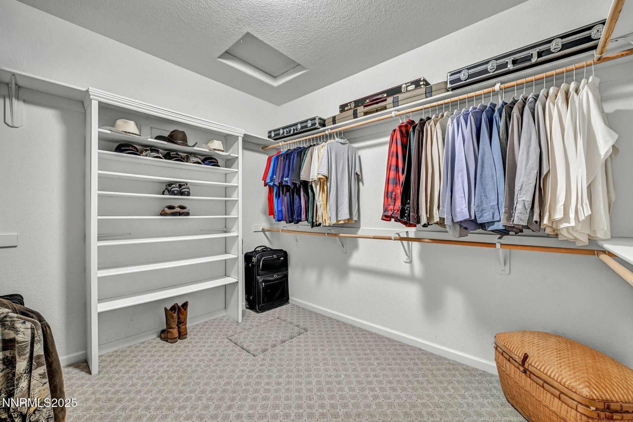 73-web-or-mls-6142-mia-vista-dr