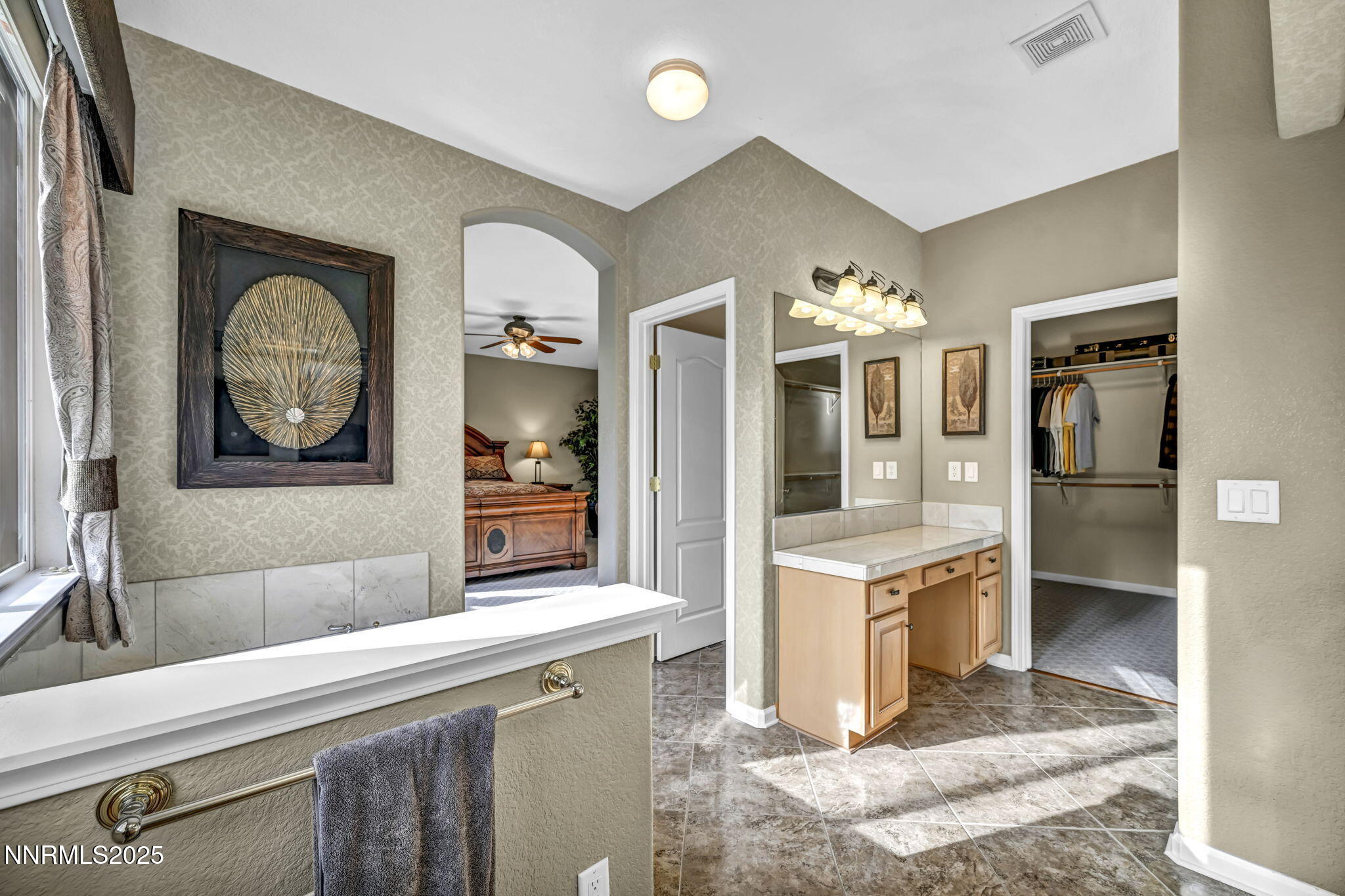 67-web-or-mls-6142-mia-vista-dr