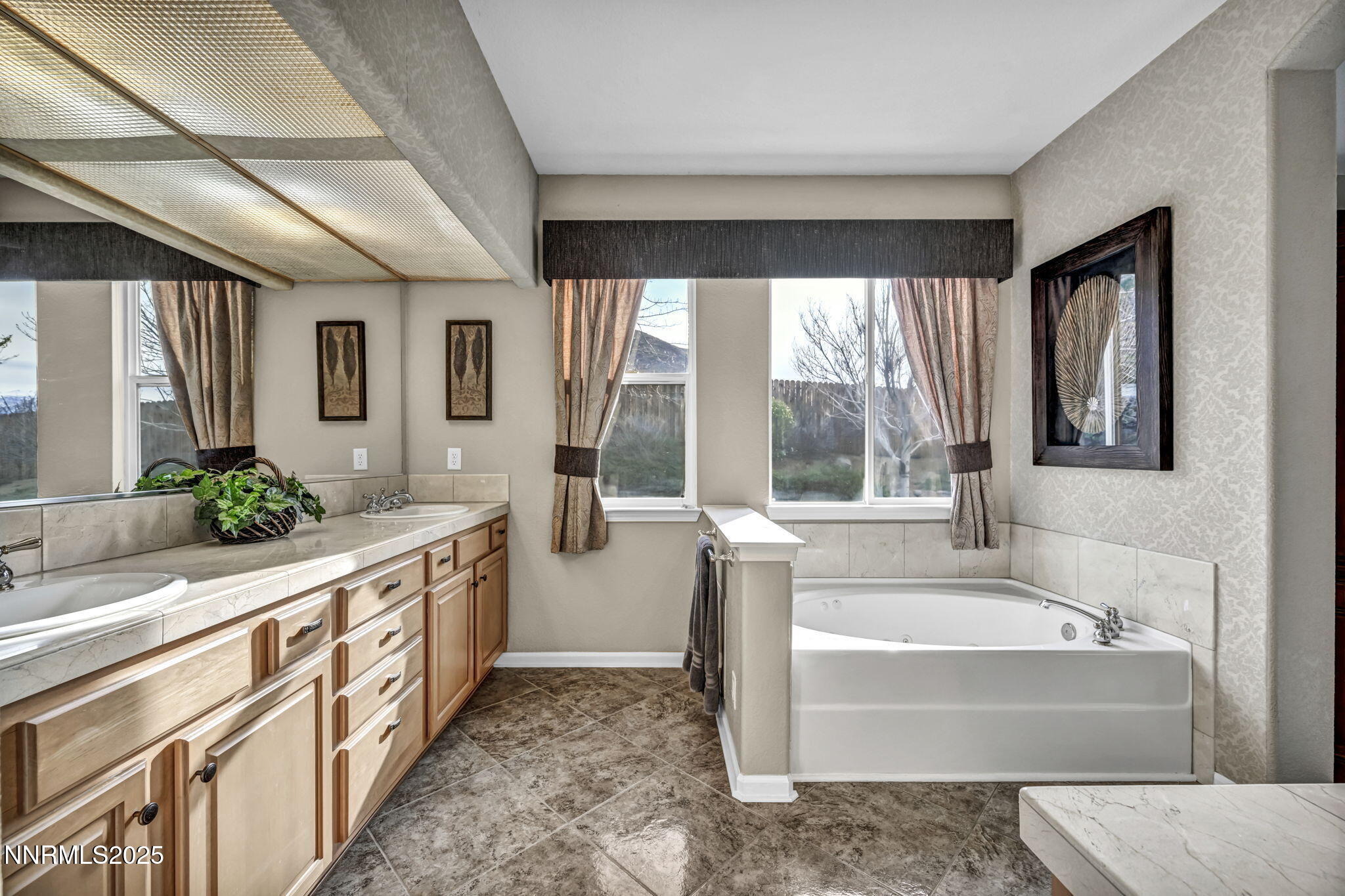 71-web-or-mls-6142-mia-vista-dr