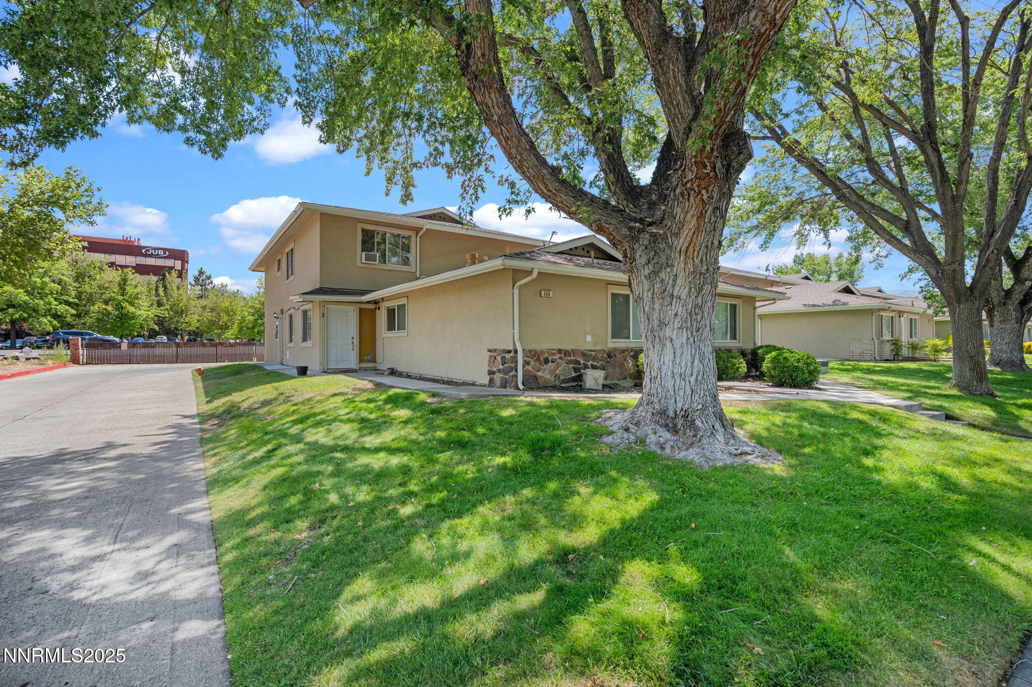 1-web-or-mls-DSC01810