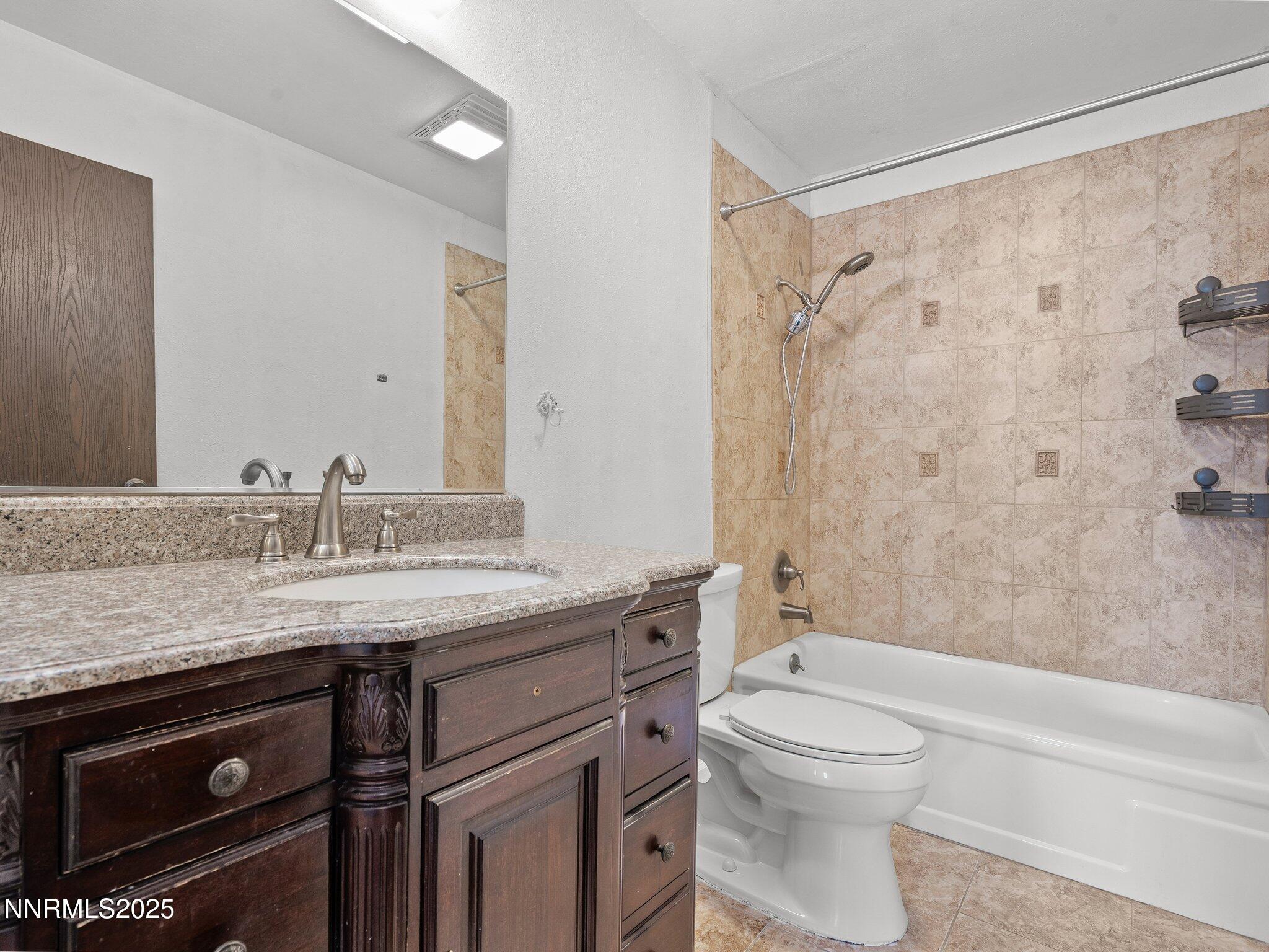 2955 Lakeside Dr-Unit 111-120