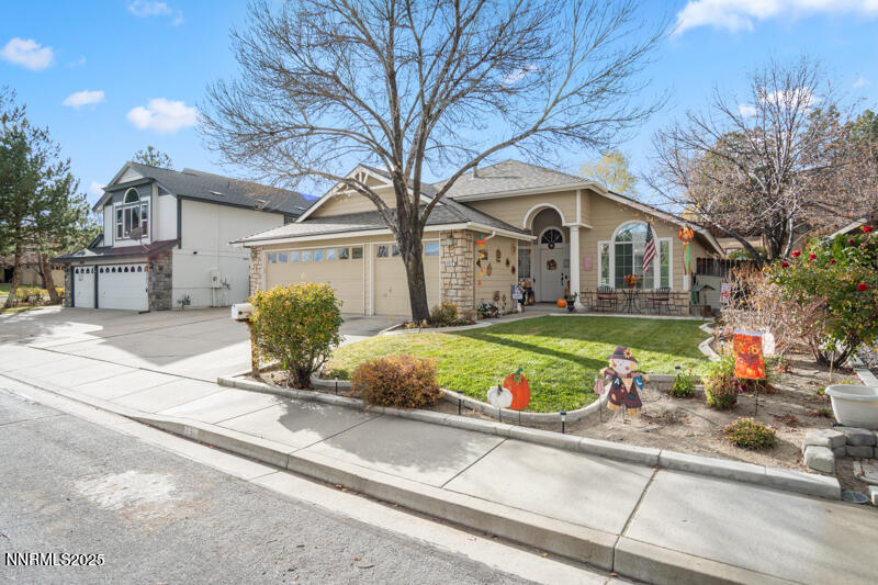 2215 Gatewood Drive (2 of 37)