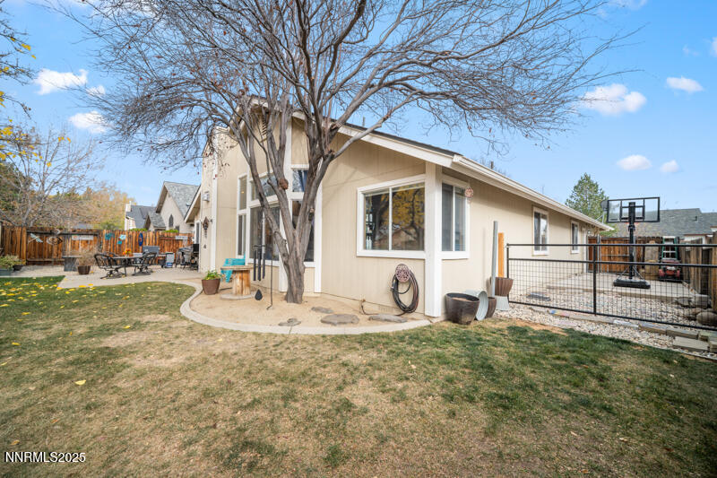 2215 Gatewood Drive (34 of 37)