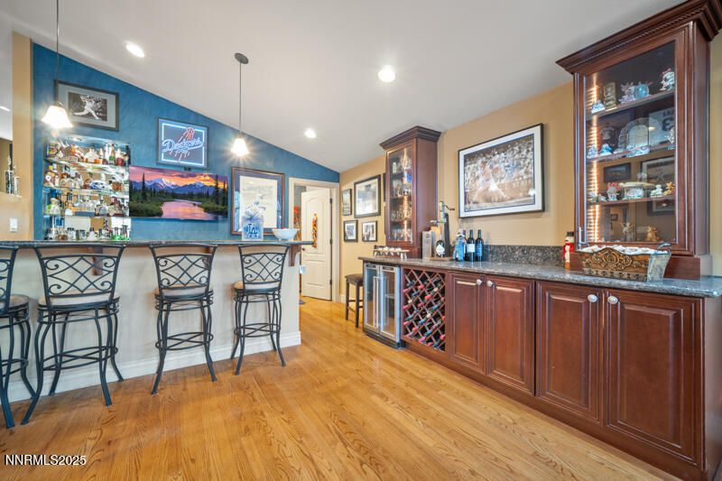 2215 Gatewood Drive (6 of 37)