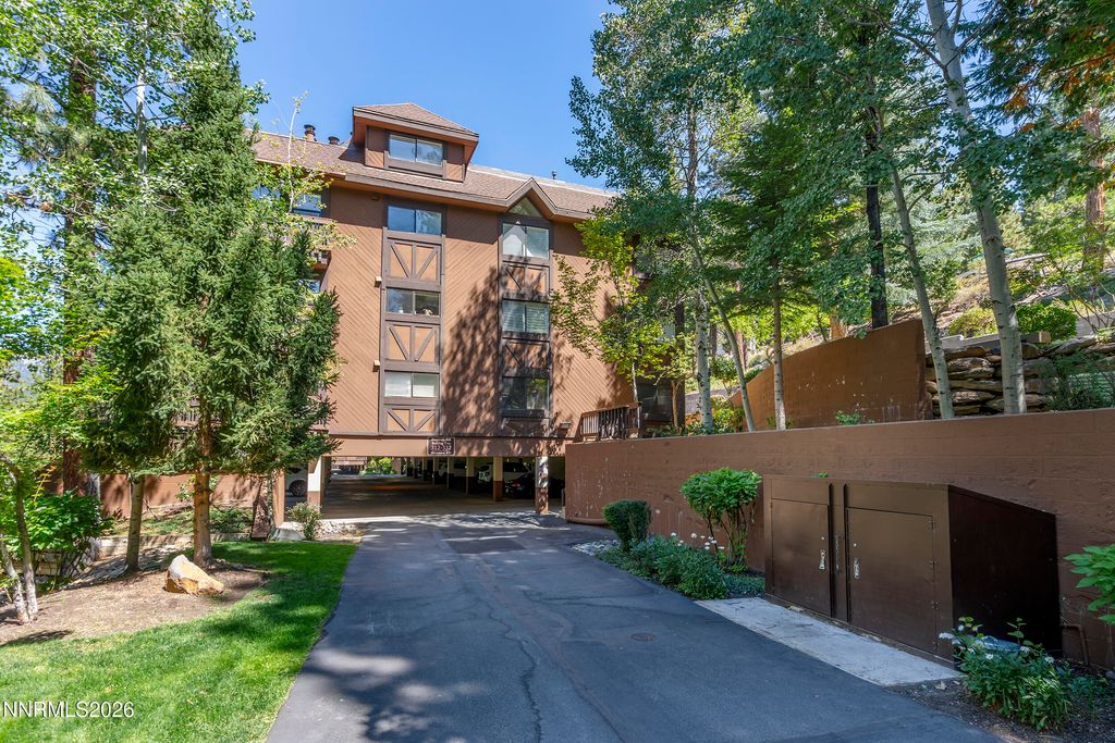 Photo of 335 Ski Way #UNIT 313, Incline Village, NV 89451 (MLS # 260004849)