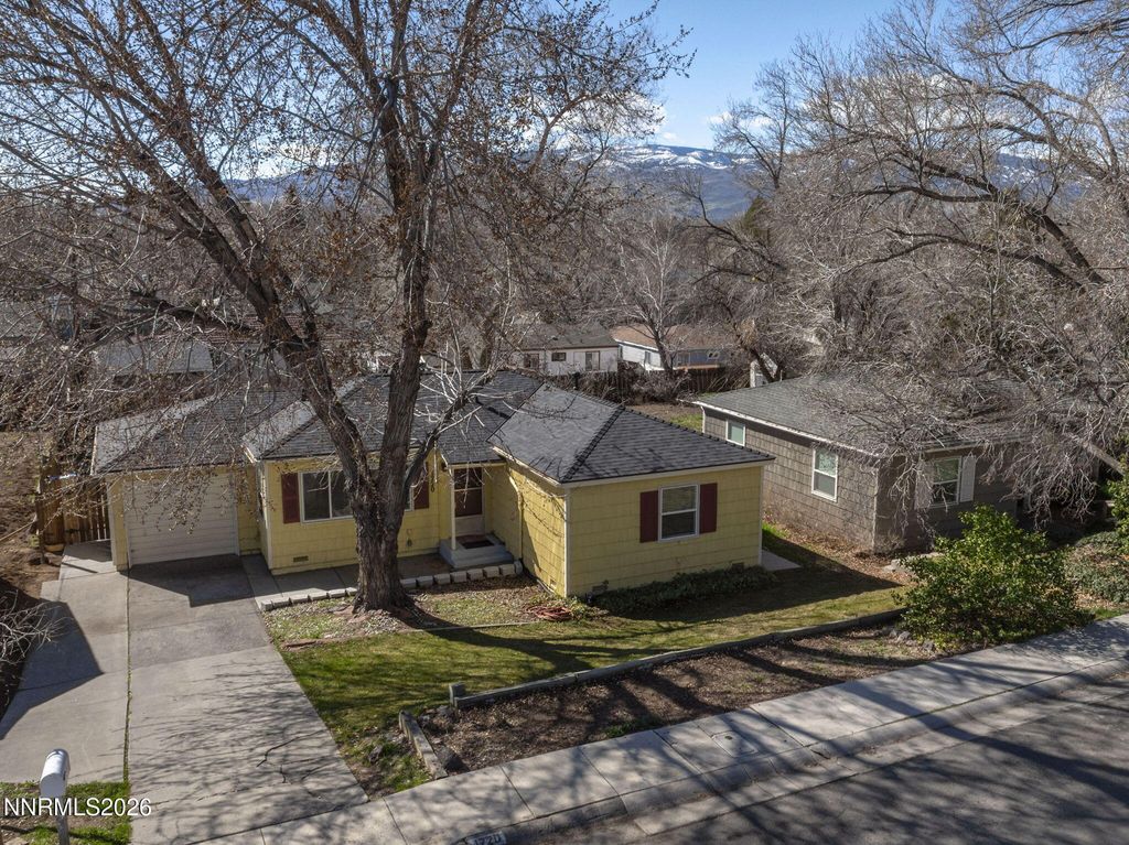 Photo of 1720 Grandview Avenue, Reno, NV 89503 (MLS # 260002435)