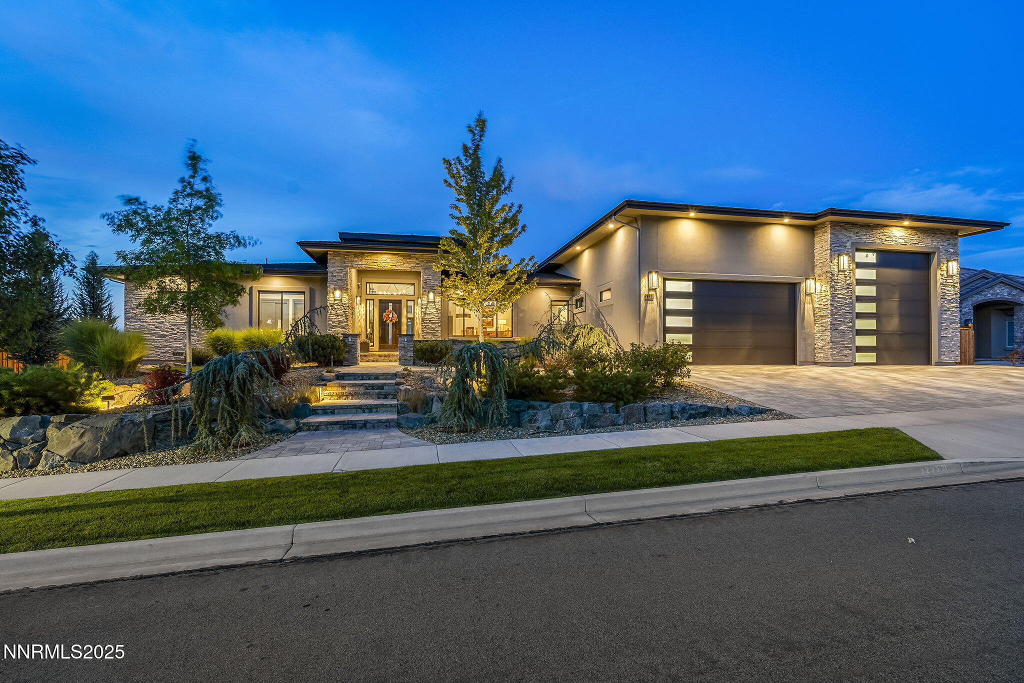 2-web-or-mls-_DSC0101