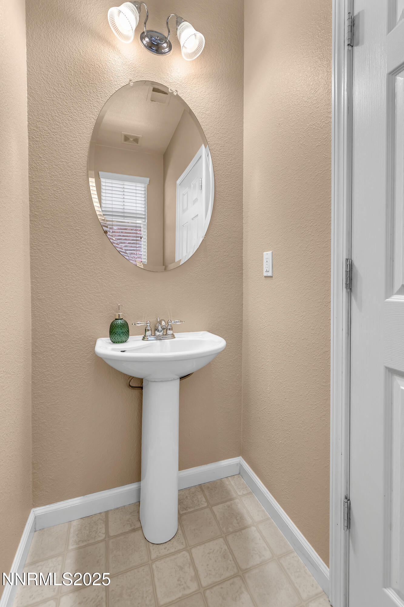 Downstairs half bath