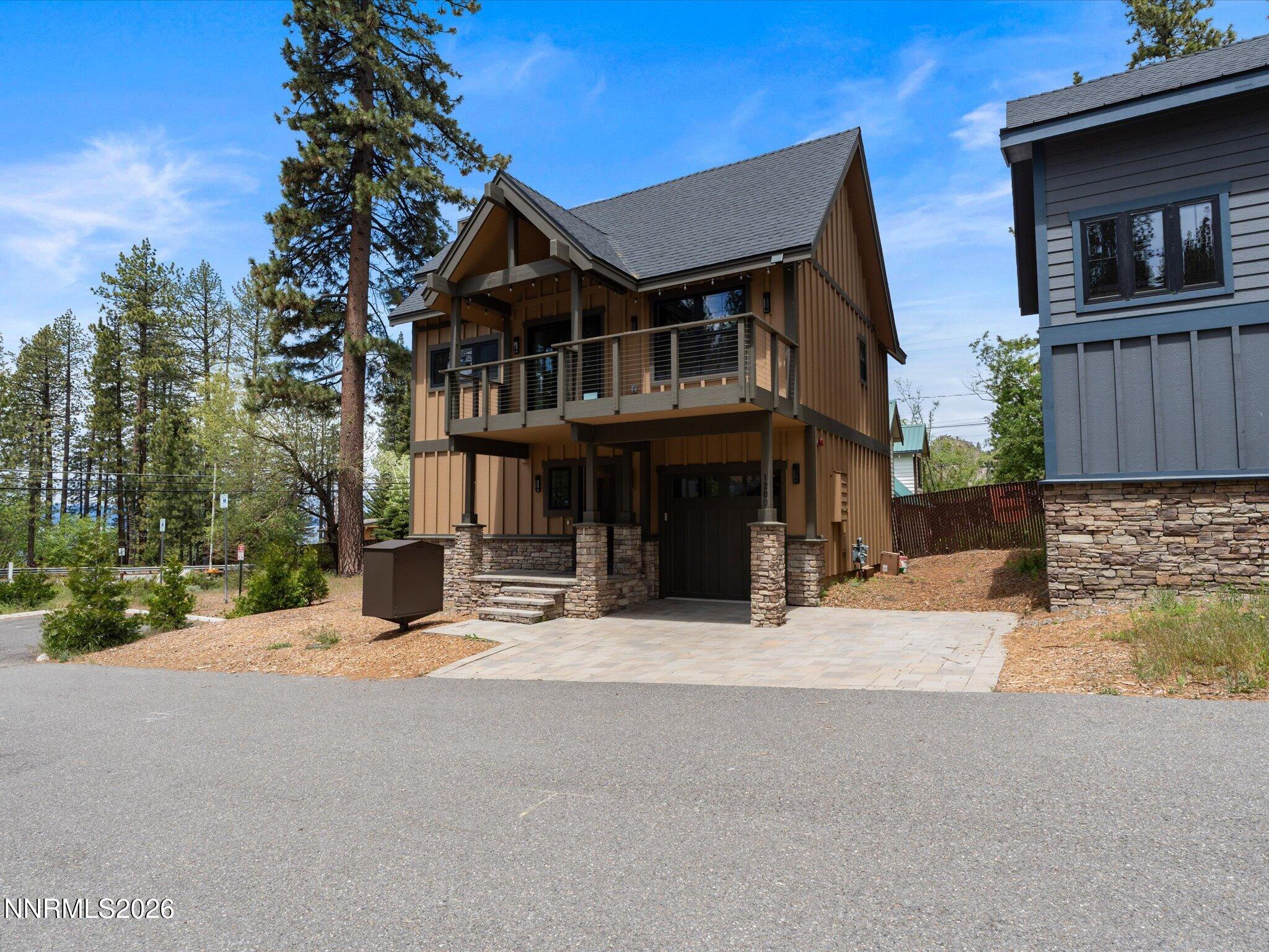 1200 Tahoe Glen Drive