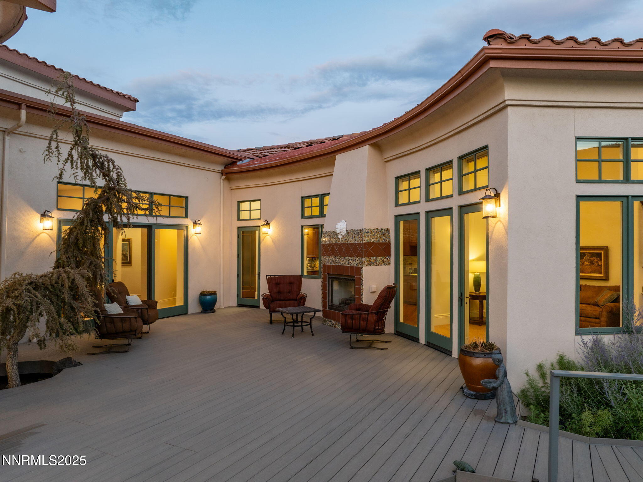 11-web-or-mls-3613 Silver Vista Twilight