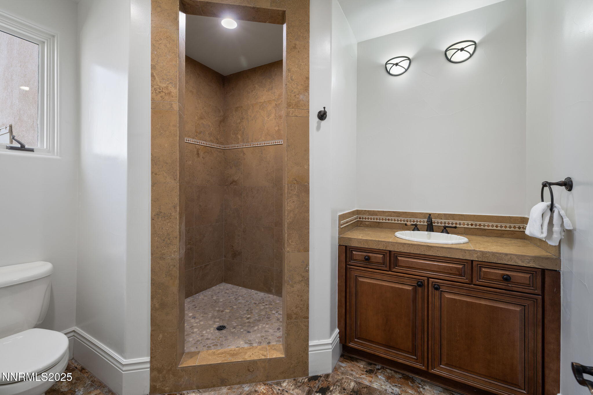 69-web-or-mls-3613 Silver Vista-54