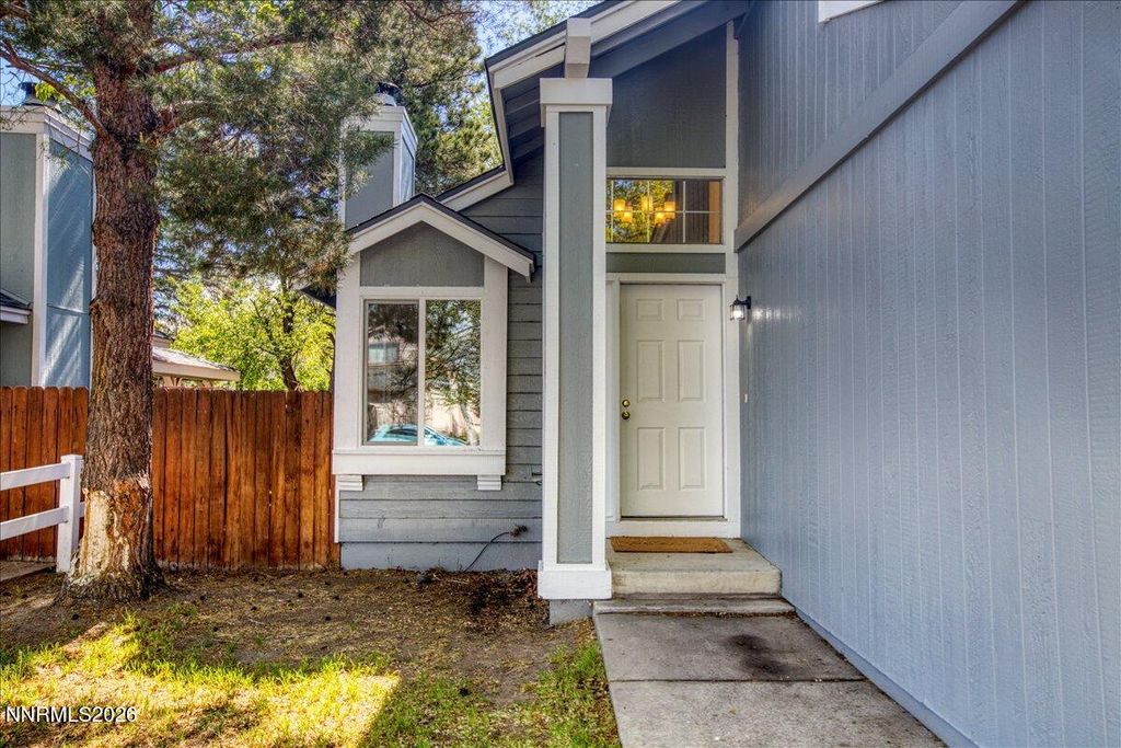 Photo of 2750 Pajaro Place, Reno, NV 89502 (MLS # 260005226)