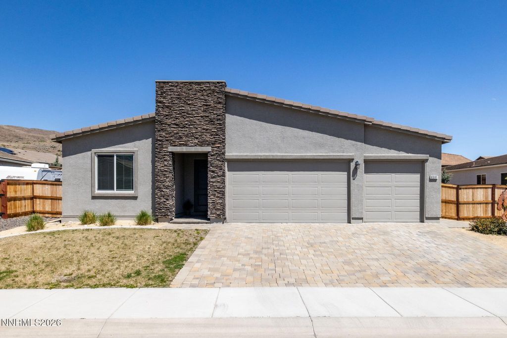 Photo of 8391 Castletroy Drive, Verdi, NV 89523 (MLS # 260005222)