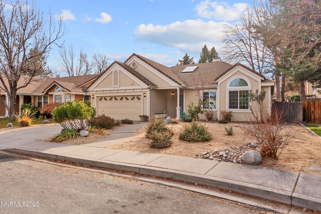 Photo of 3116 Bramble Drive, Reno, NV 89509 (MLS # 260000115)