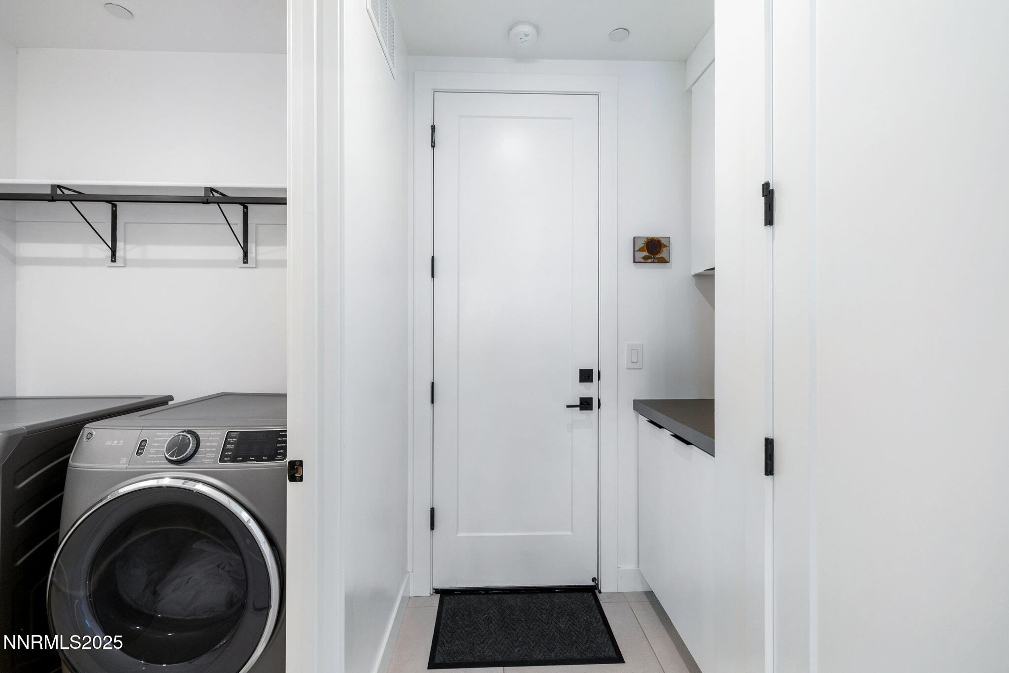 19-web-or-mls-16 Persano St-11